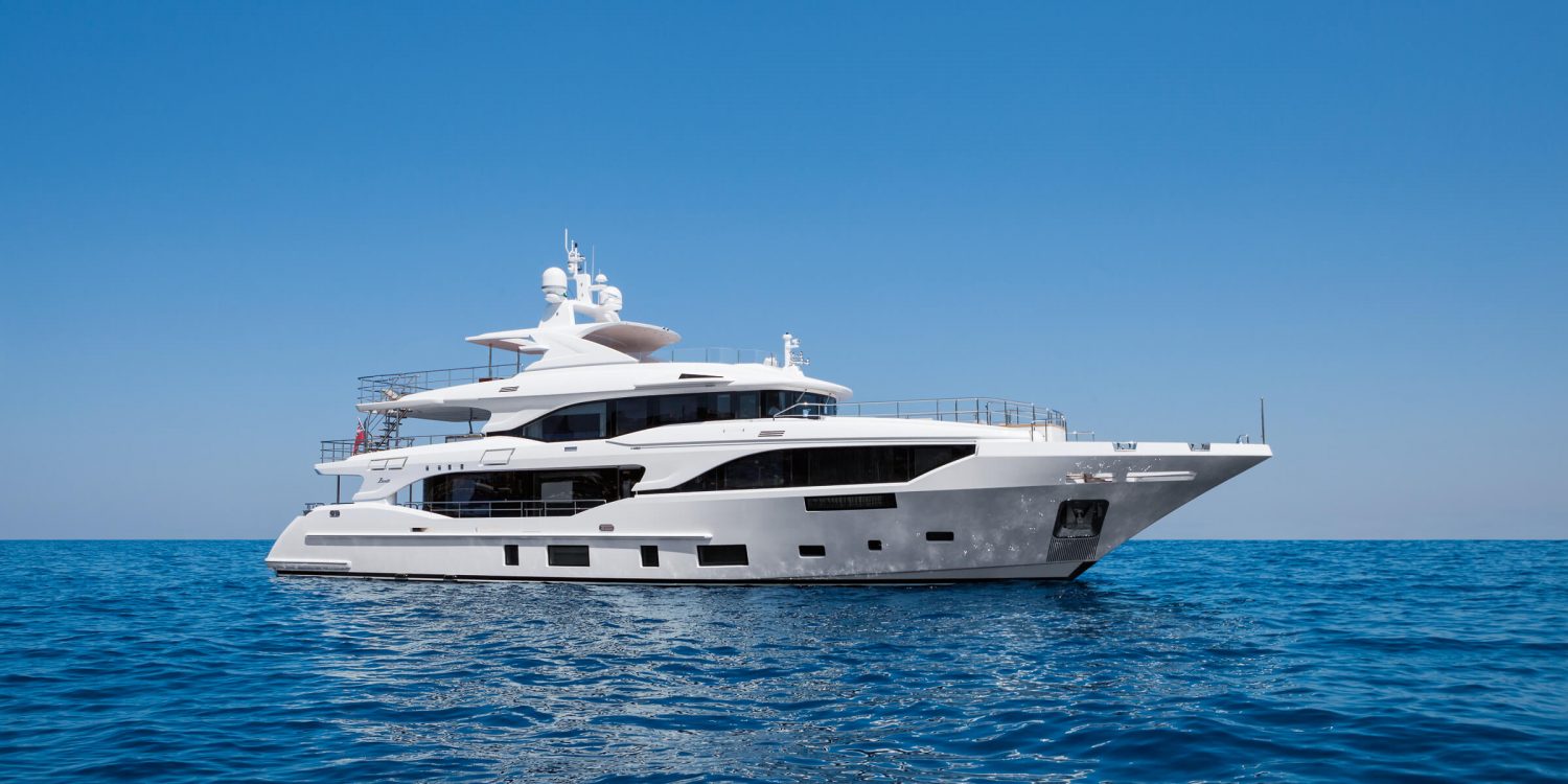 M & B Benetti Yacht Design