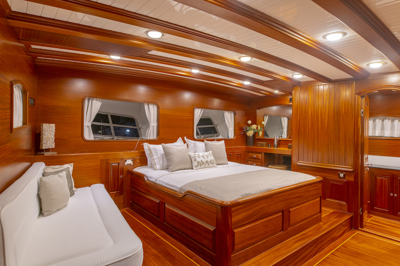 [CHARTERSAILING-YACHT-HIC-SALTA]-1158-29.jpg