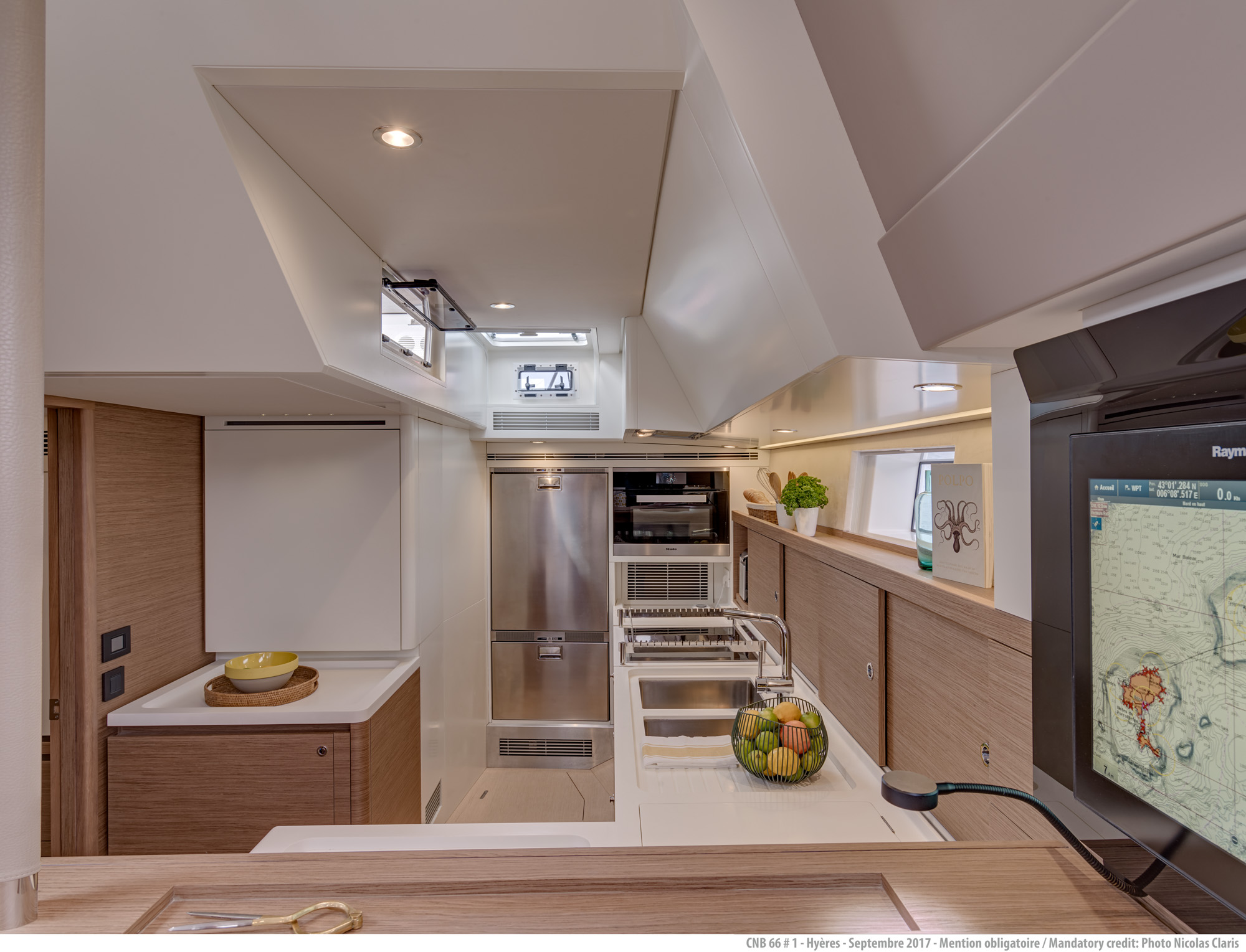 [CNB]-13050-17.jpg