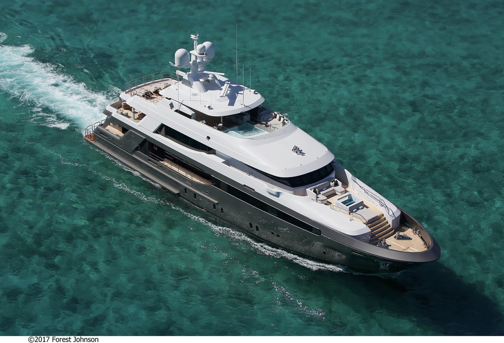 [CRESCENT--LUXURY-SUPERYACHT]-11979-30.jpg