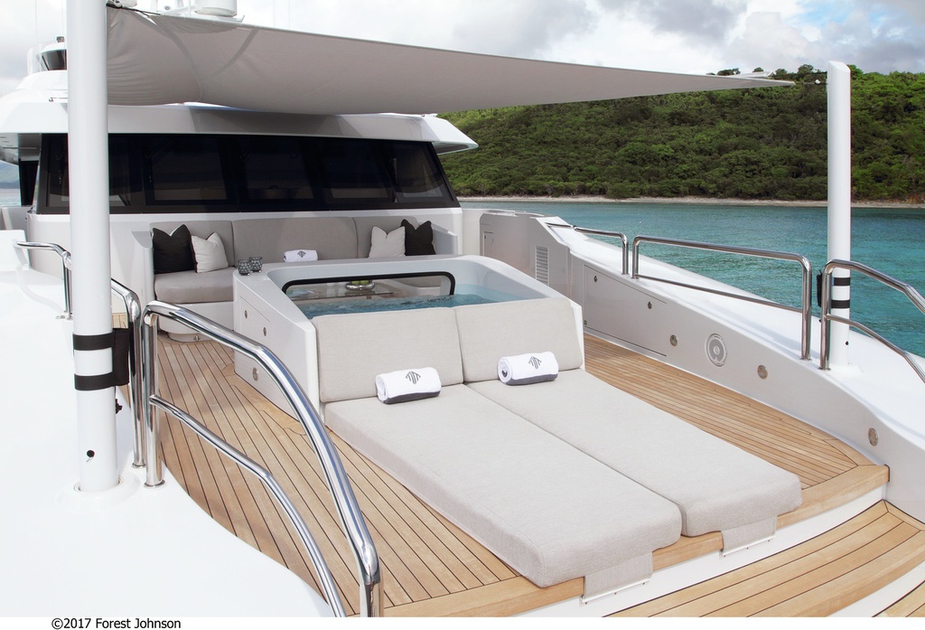 [CRESCENT--LUXURY-SUPERYACHT]-11979-37.jpg