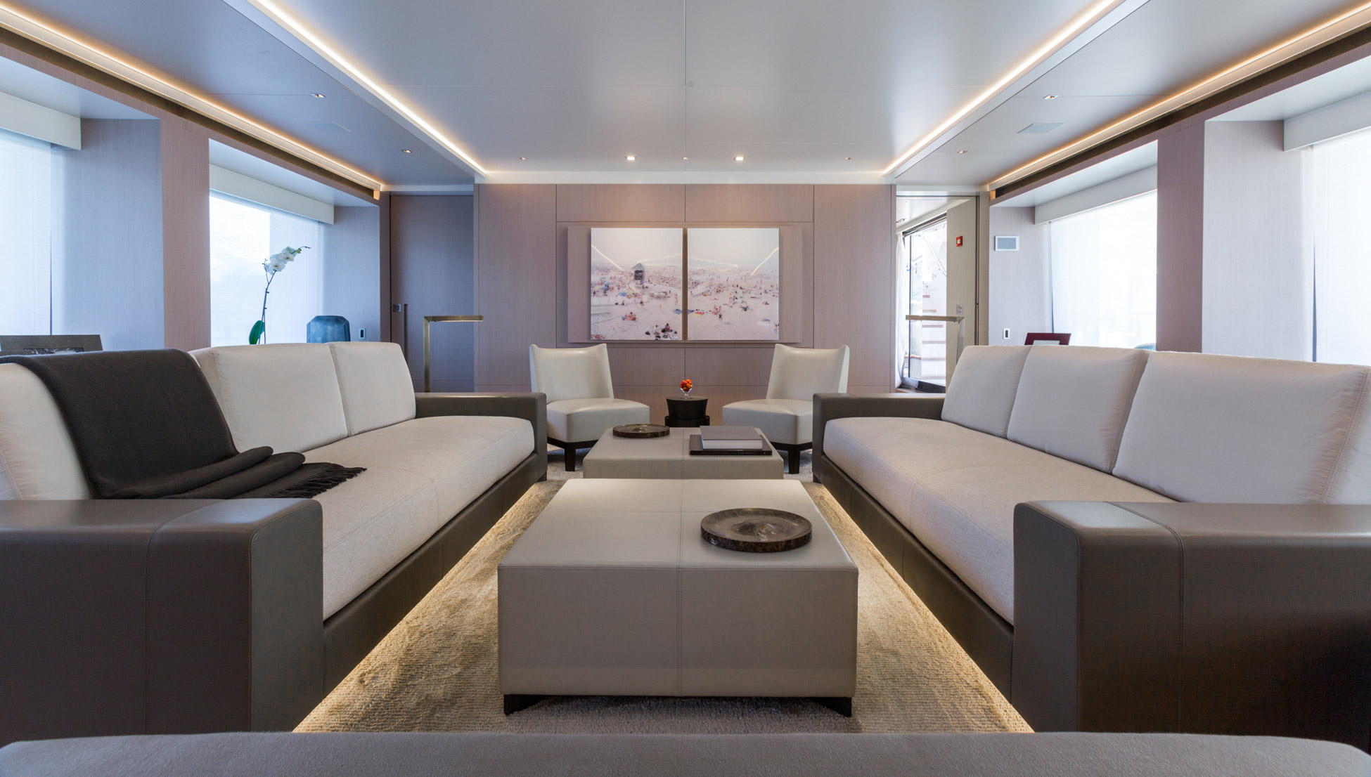 [CRYSTAL--SUPERYACHT]-11633-2.jpg