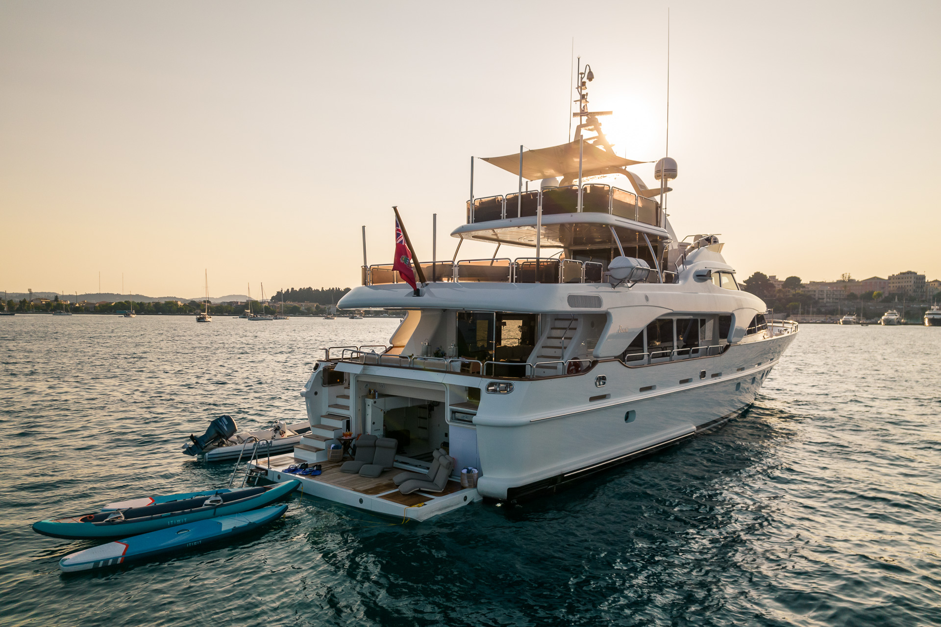 [ENDLESS-SUMMER-BENETTI-M]-15334-4.jpg