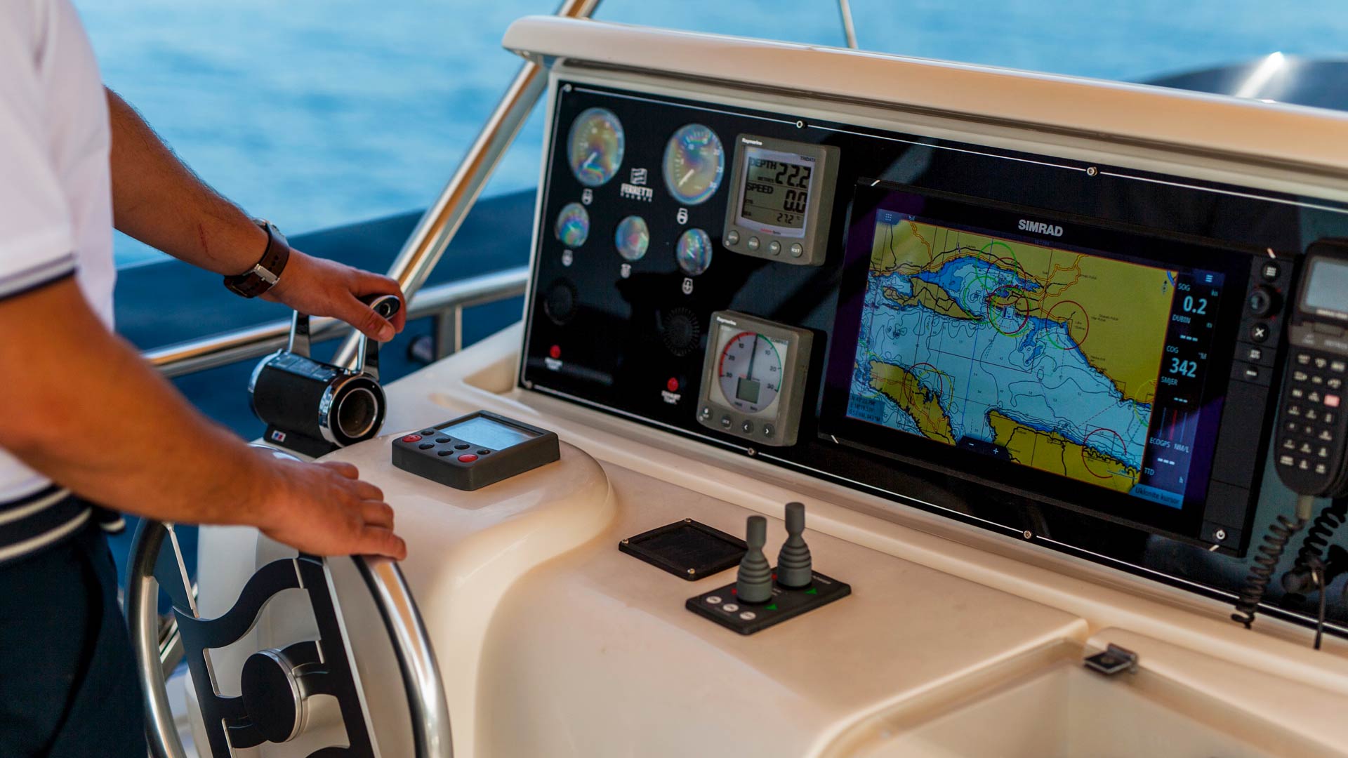[FERRETTI-YACHT-ORLANDO]-1366-36.jpg