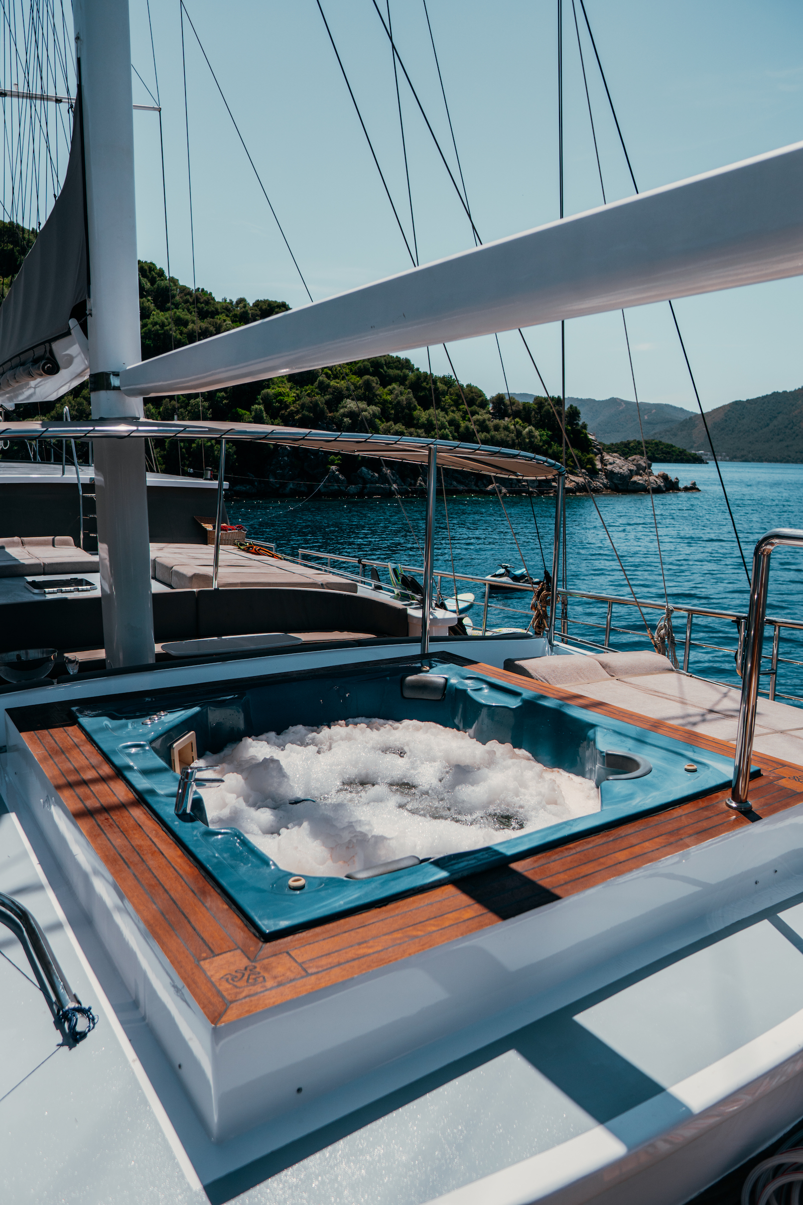 [GULET-YACHT-NEVRA-QUEEN]-14314-17.jpg