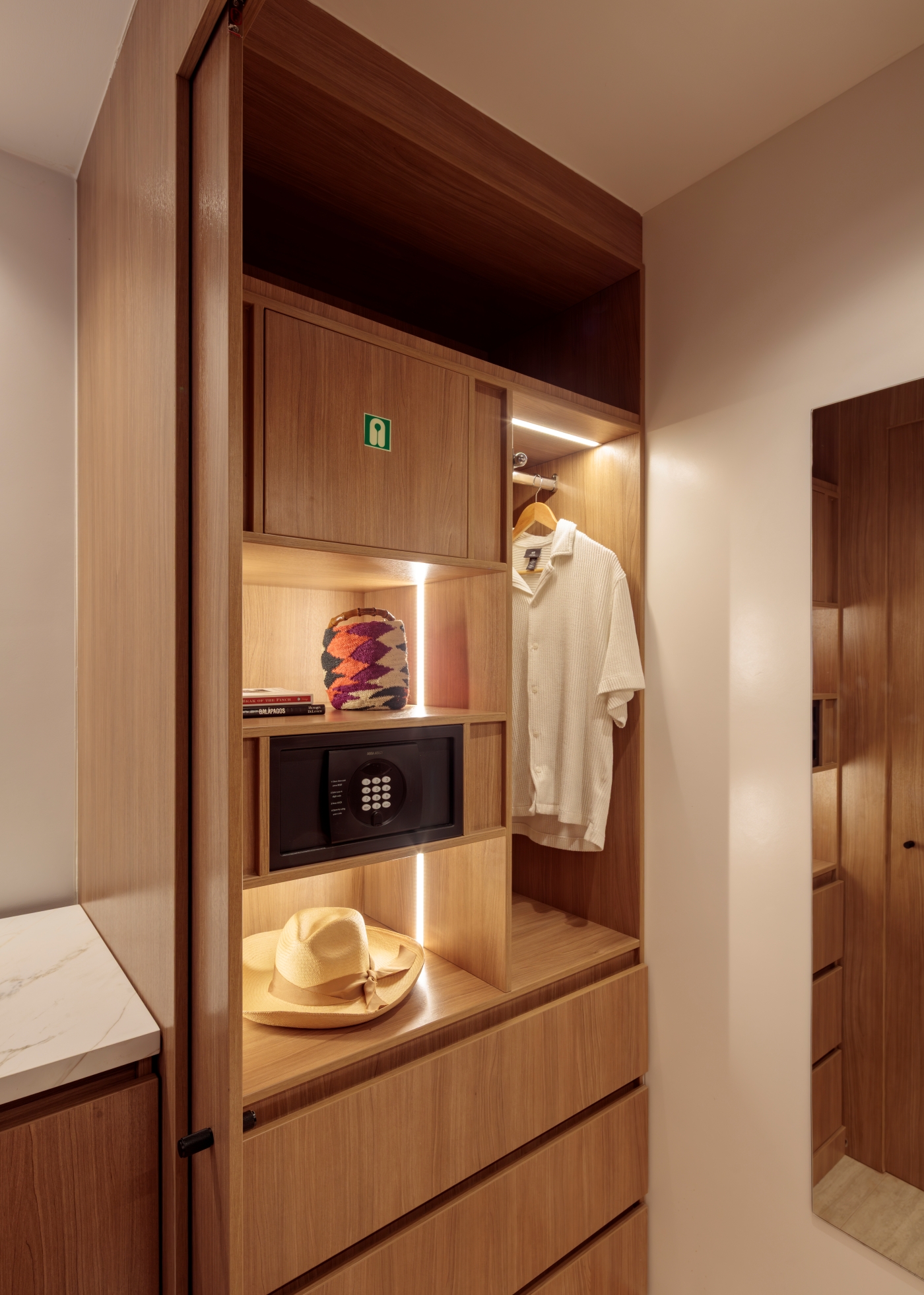 [HERMES]-15718-89.jpg