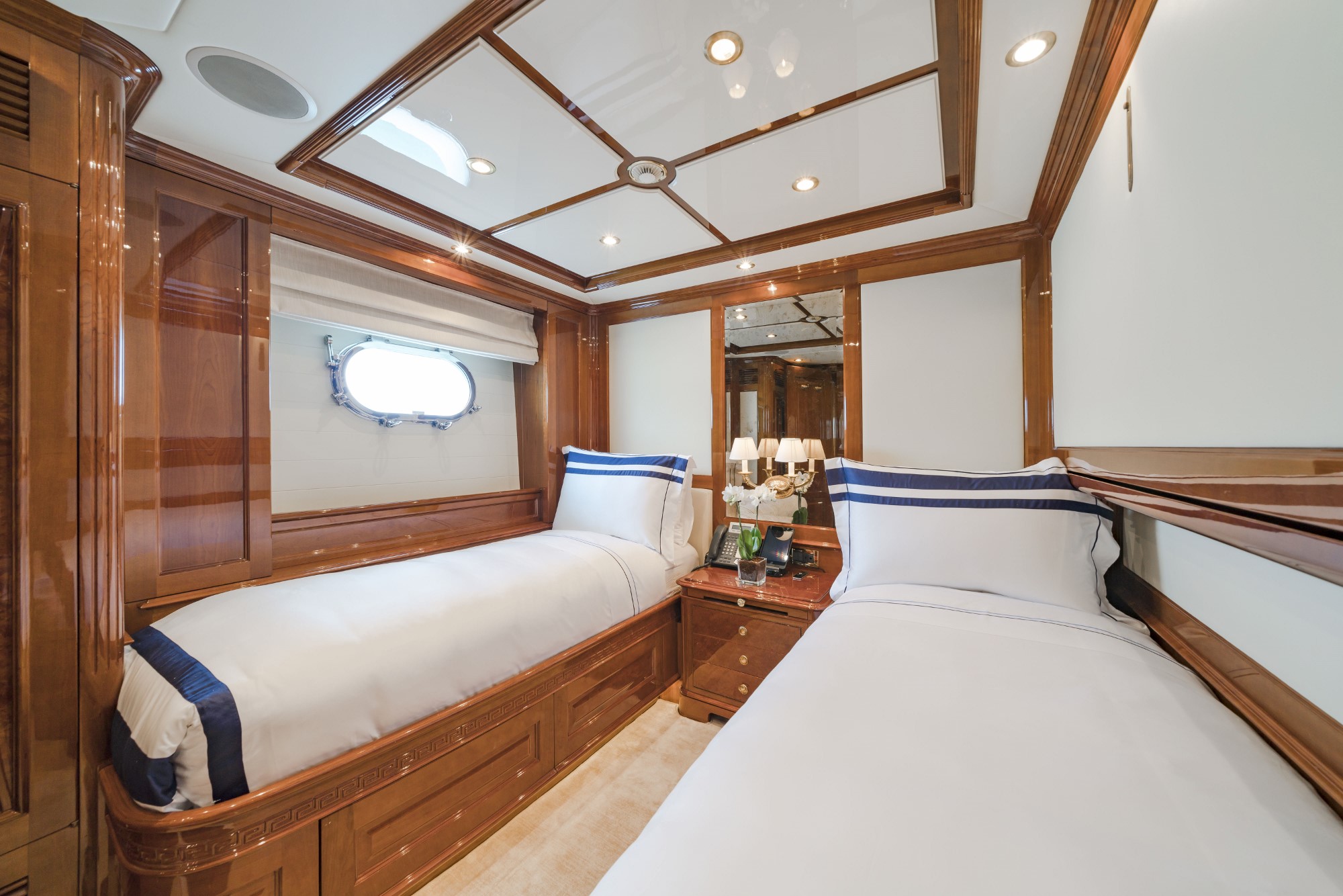 [LUXURY-MOTOR-YACHT-WILD-THYME]-1101-46.jpg
