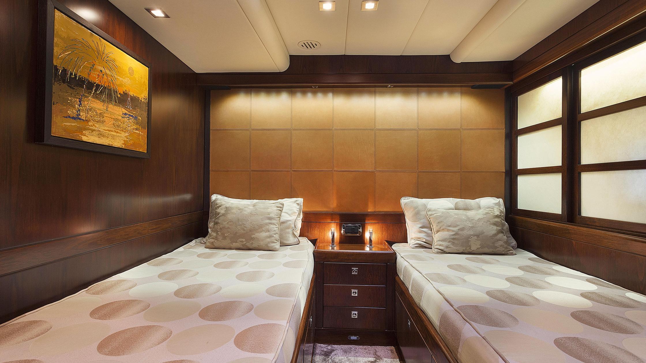 [LUXURY-YACHT-FARANDWIDE]-1259-16.jpg