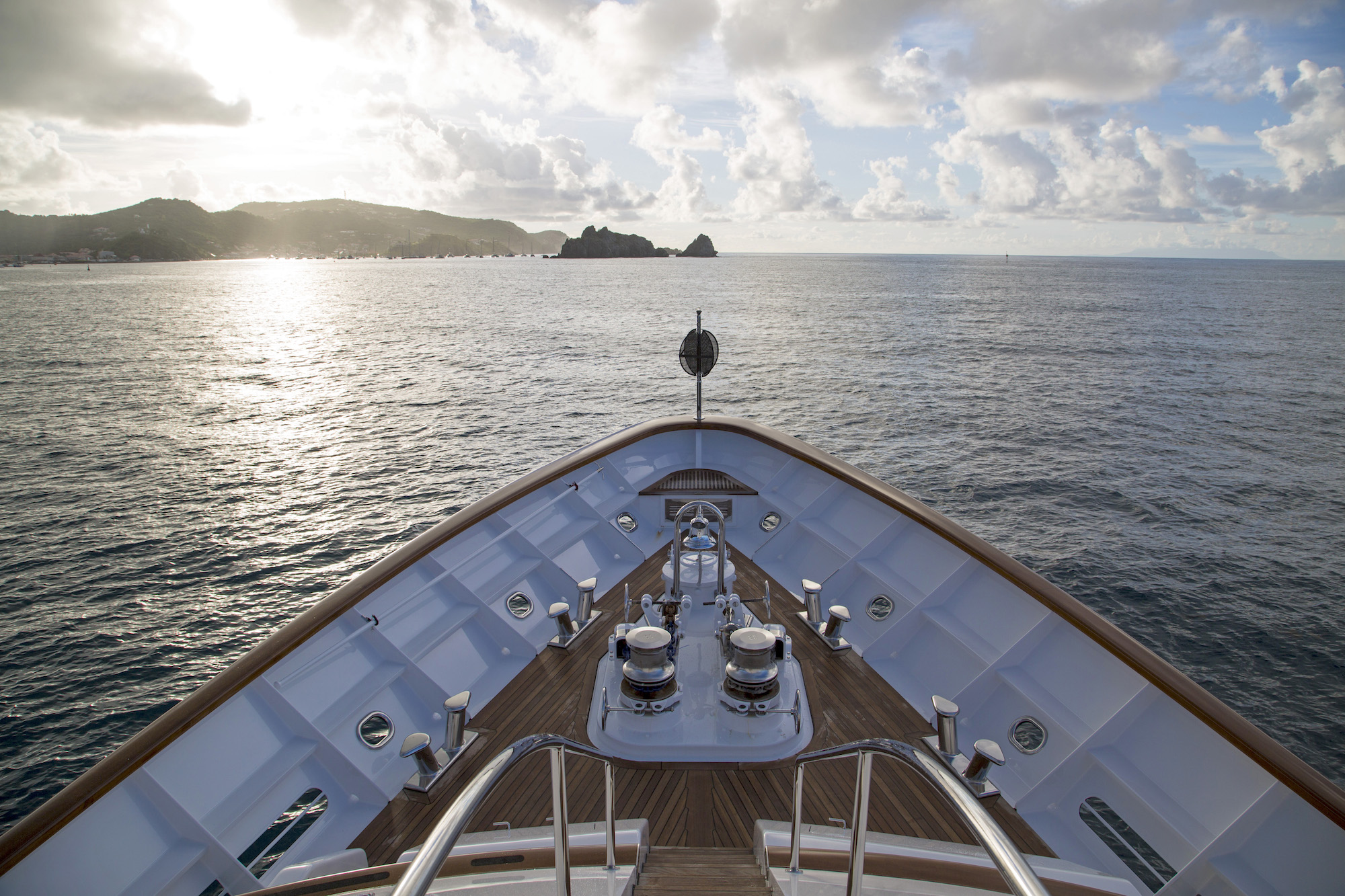 [LUXURY-YACHT-INEVITABLE]-1461-11.jpg