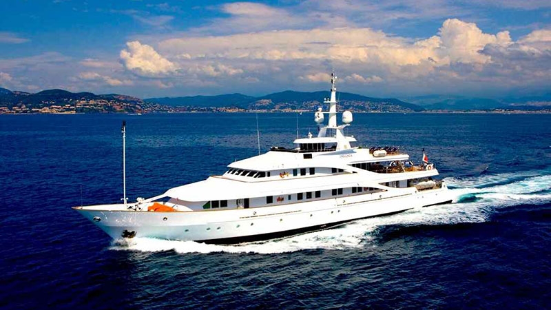 [LUXURY-YACHT-INSIGNIA]-1178-2.jpg
