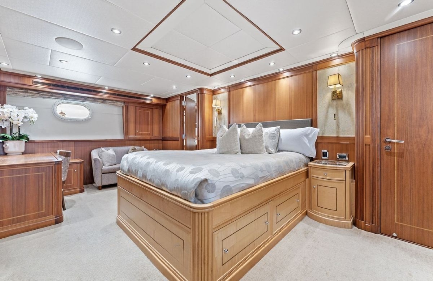 [LUXURY-YACHT-MUSE]-1182-50.jpg