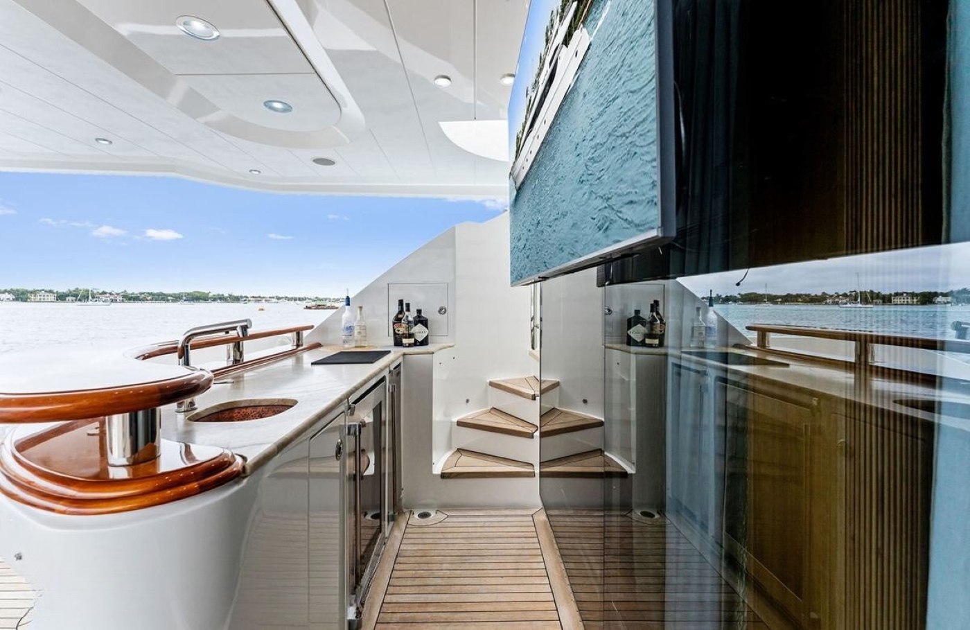 [LUXURY-YACHT-MUSE]-1182-64.jpg