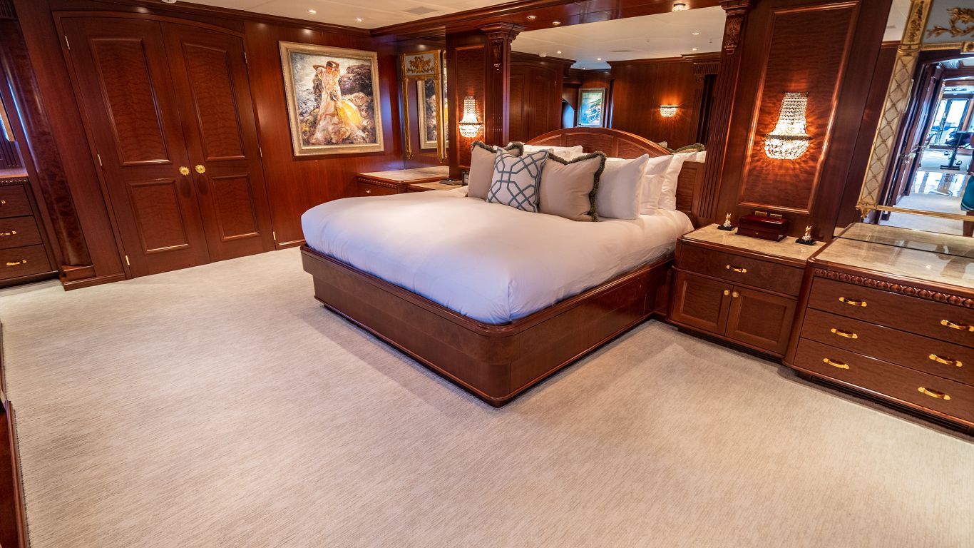 [LUXURY-YACHT-RELENTLESS]-1380-48.jpg