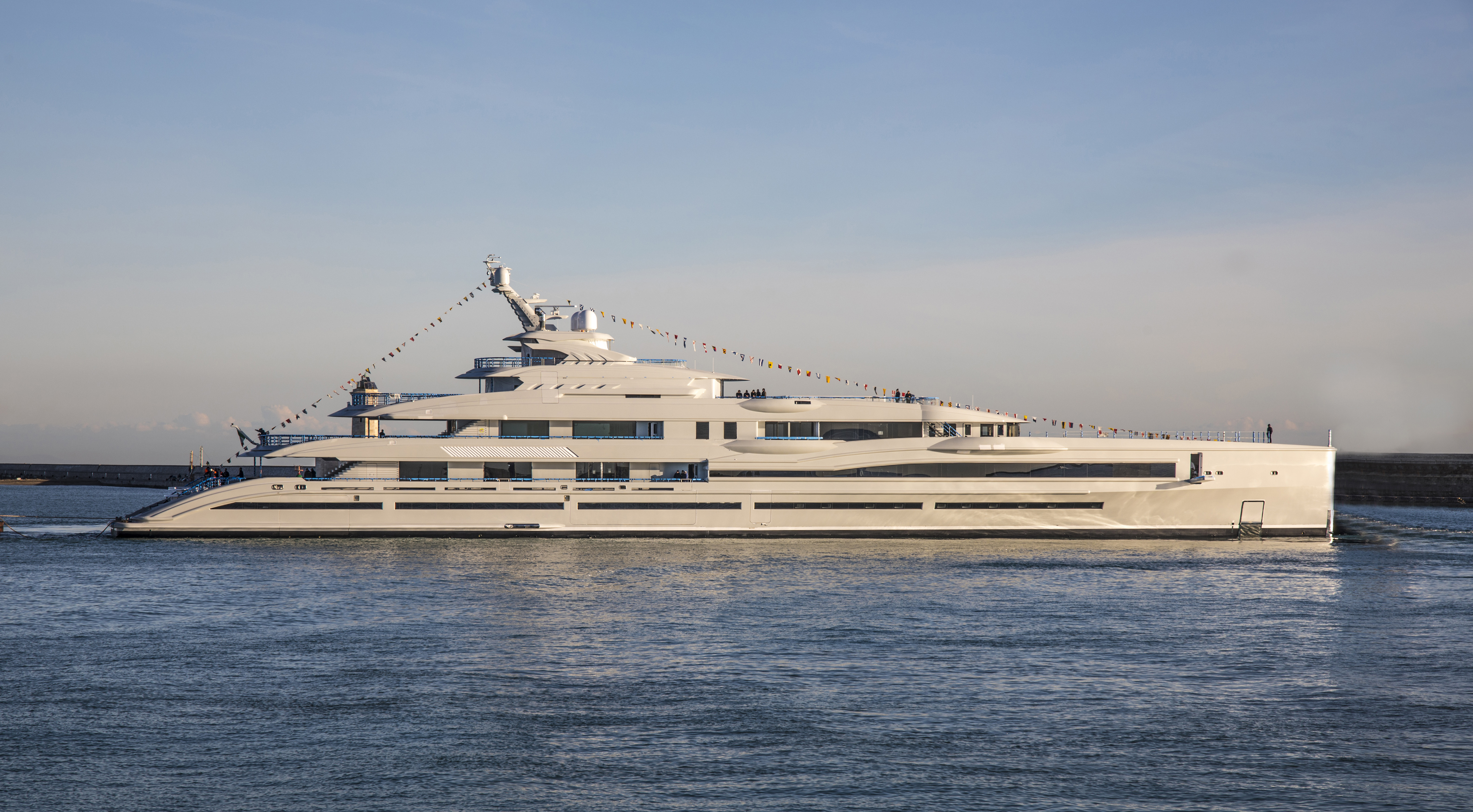 [M-BENETTI-YACHT-LANA-FB]-12666-1.jpg