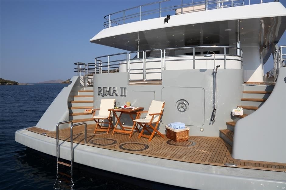 [M-CLASSIC-YACHT-BY-BENETTI]-12549-17.jpg