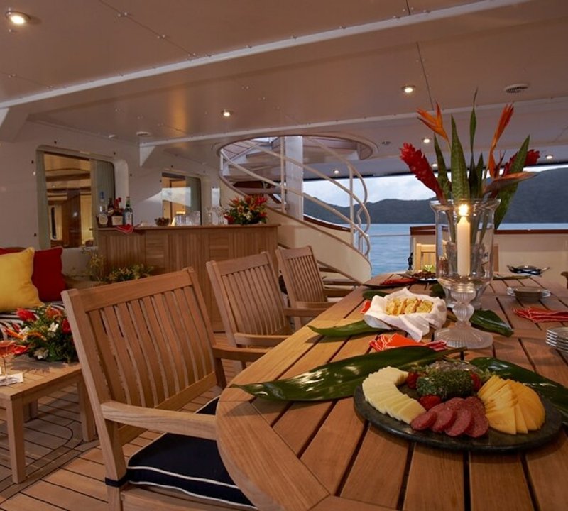 [M-CONVERTED-EXPLORER-YACHT]-14324-4.jpg