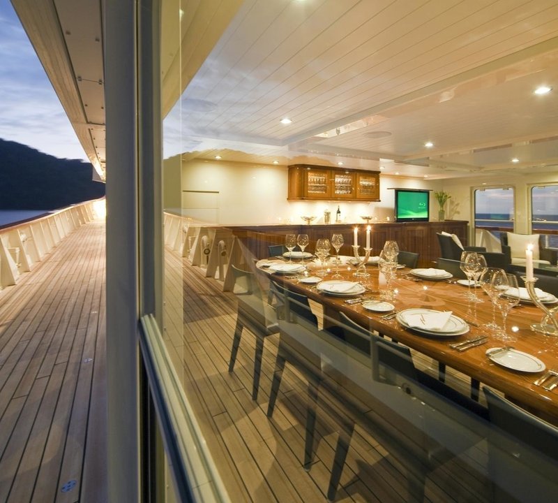 [M-CONVERTED-EXPLORER-YACHT]-14324-8.jpg