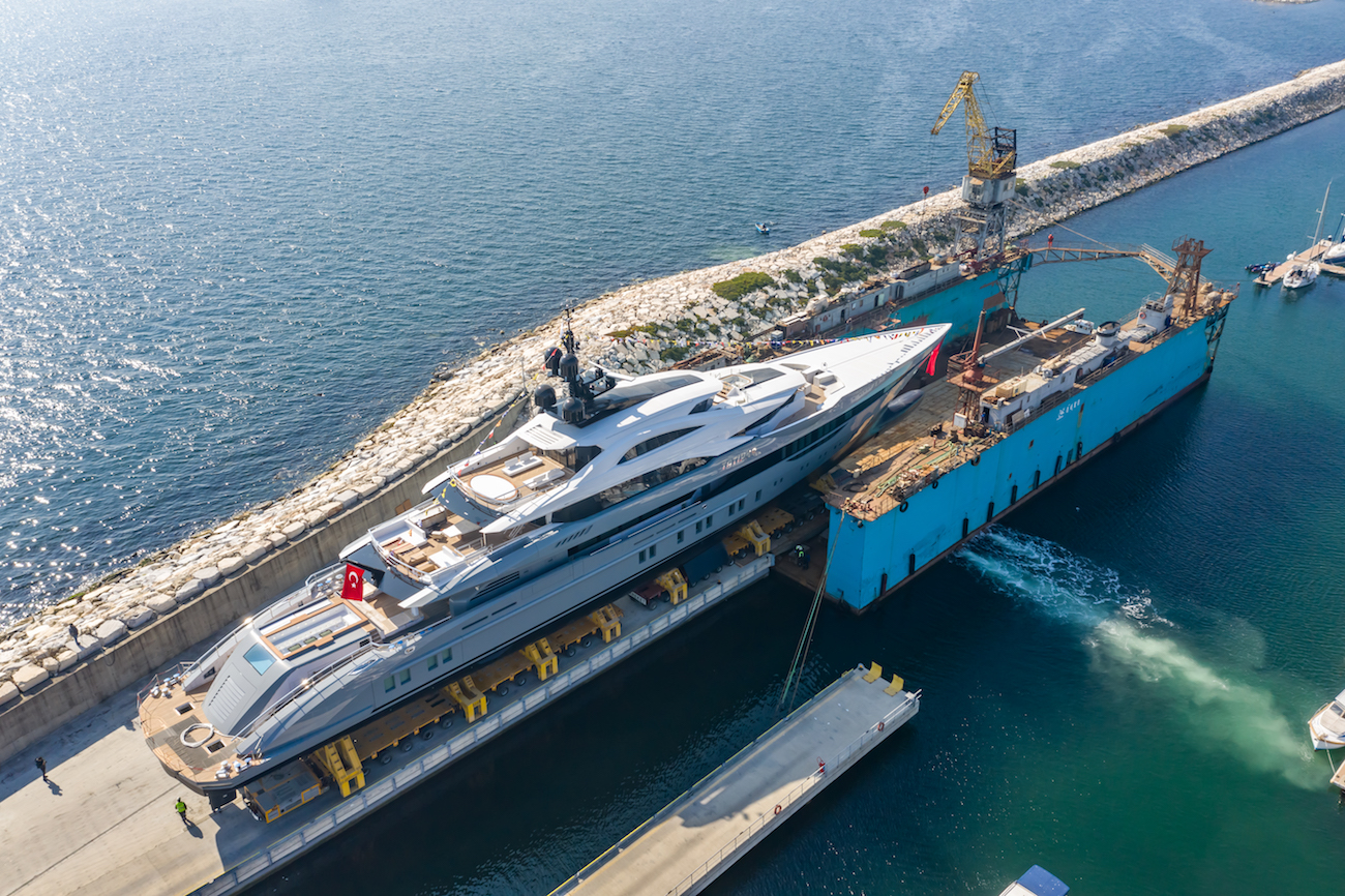 [M-CUSTOM-MEGA-YACHT-BY-BILGIN]-13168-10.jpg