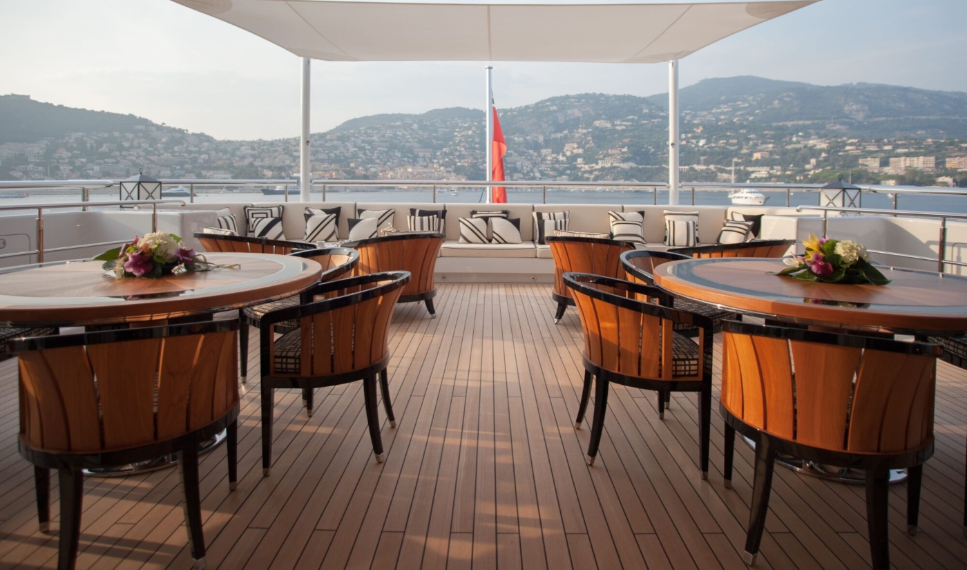 [M-CUSTOM-SUPERYACHT-BY-ADM-KIEL]-11813-11.jpg
