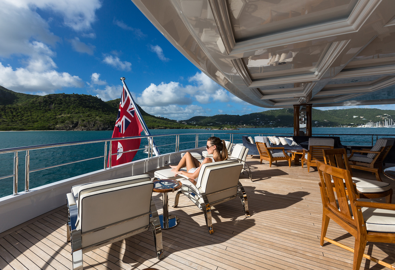 [M-CUSTOM-SUPERYACHT-BY-DELTA-MARINE]-11753-2.jpg