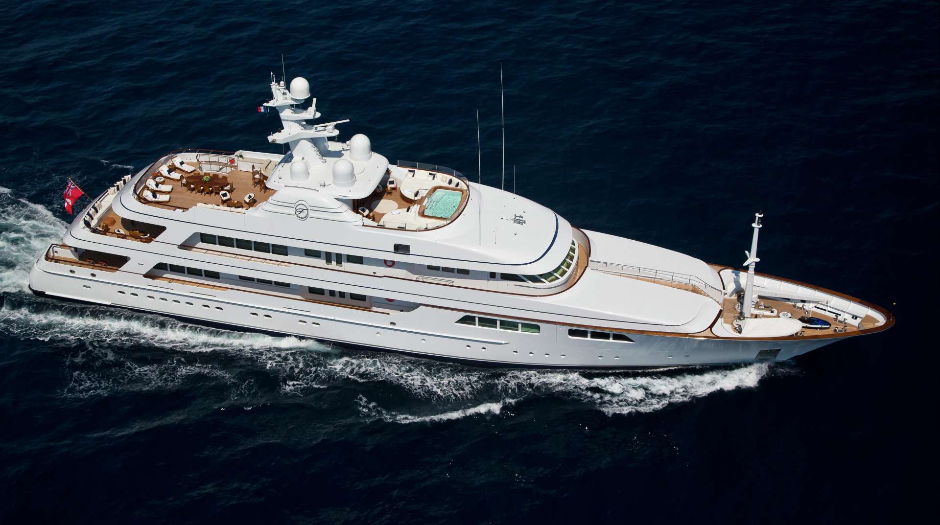 [M-CUSTOM-SUPERYACHT-BY-FEADSHIP]-11775-20.jpg