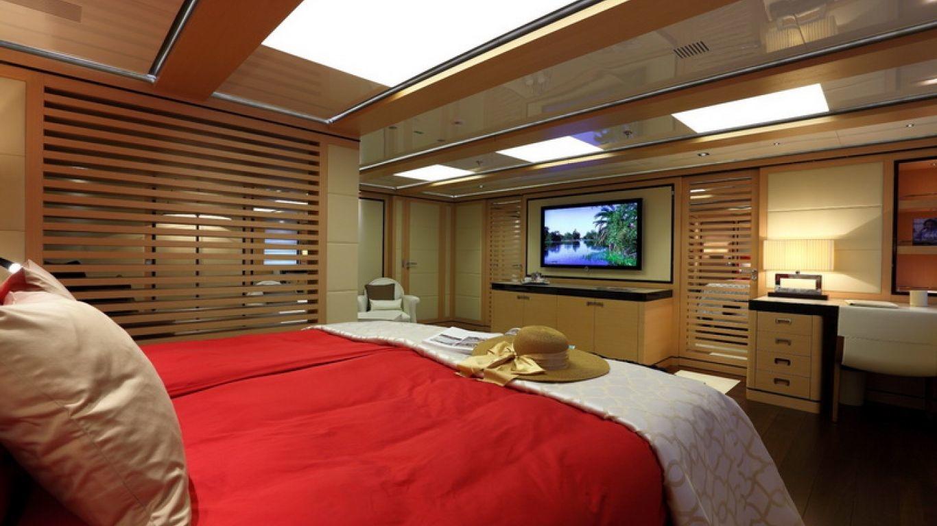 [M-CUSTOM-SUPERYACHT-BY-ROSSINAVI]-12305-8.jpg
