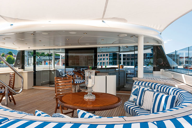 [M-FULL-CUSTOM-SUPERYACHT-BY-LURSSEN]-12397-4.jpg