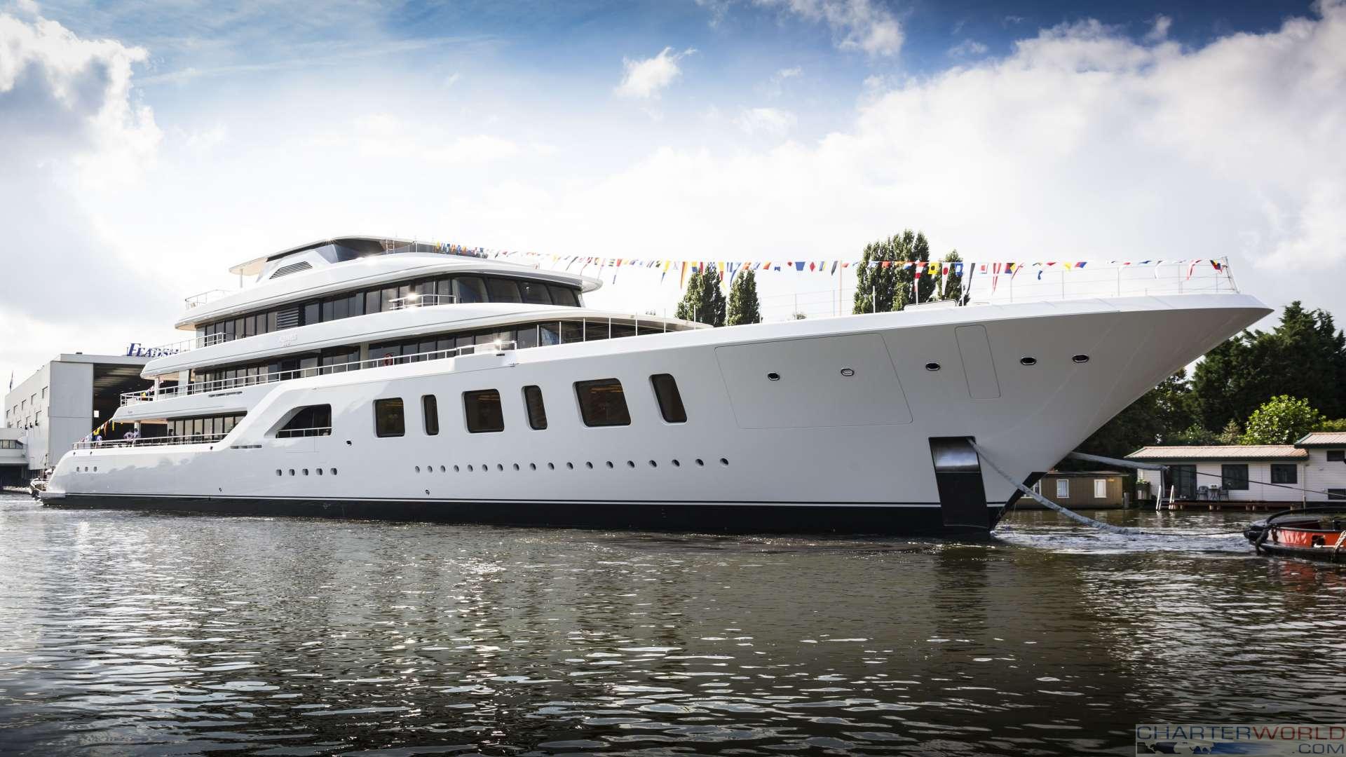 [M-FULLY-CUSTOM-SUPERYACHT-BY-FEADSHIP]-12838-13.jpg