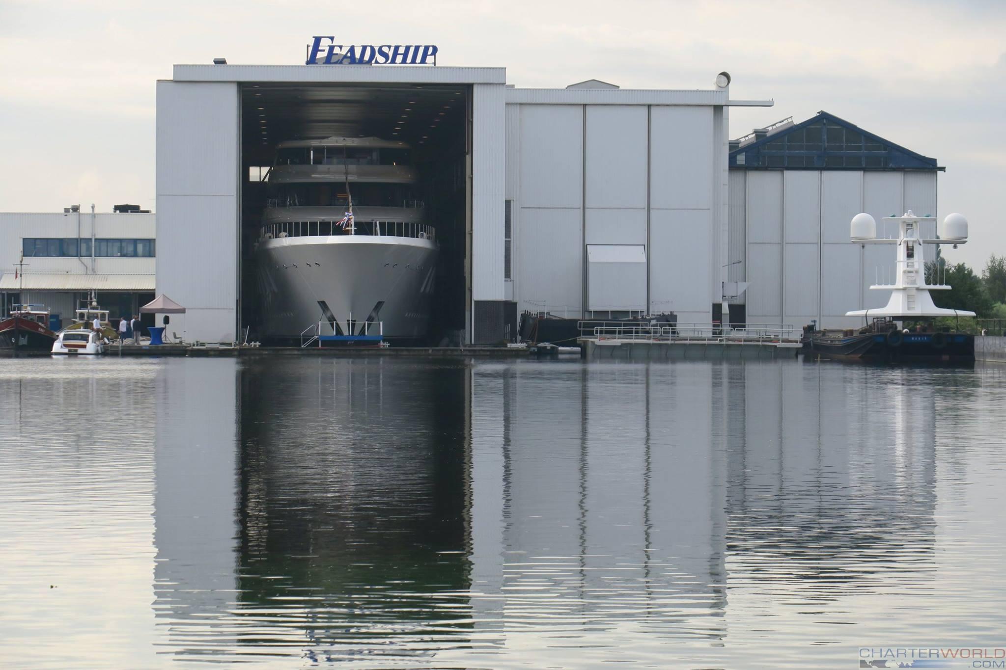 [M-FULLY-CUSTOM-SUPERYACHT-BY-FEADSHIP]-12838-9.jpg