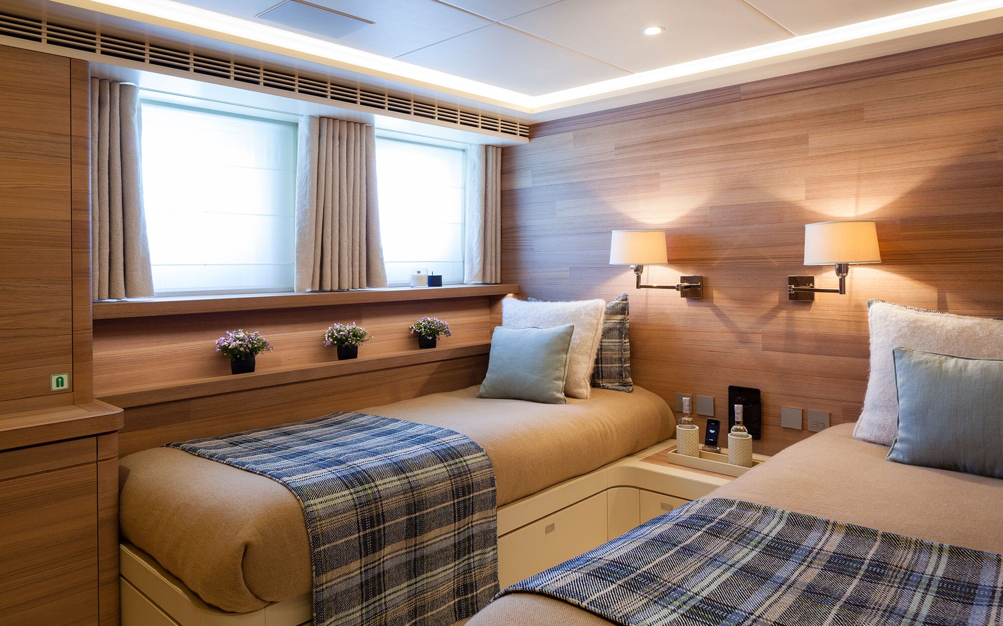 [M-HEESEN-SUPERYACHT-BIJIN]-15457-12.jpg