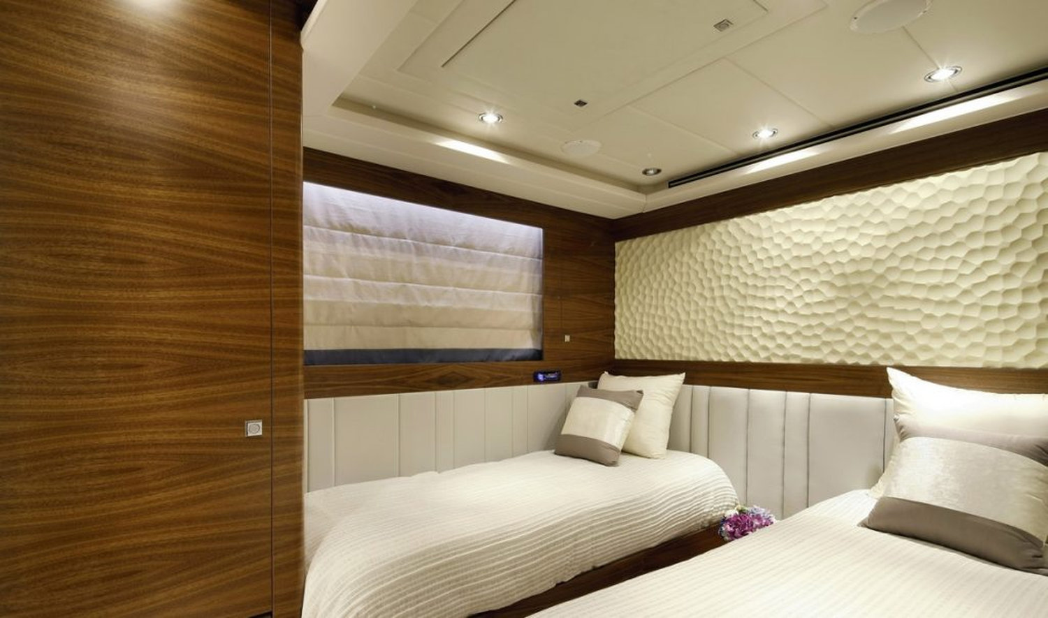 [M-HORIZON-SUPERYACHT-IN-THE-ZONE]-15659-14.jpg