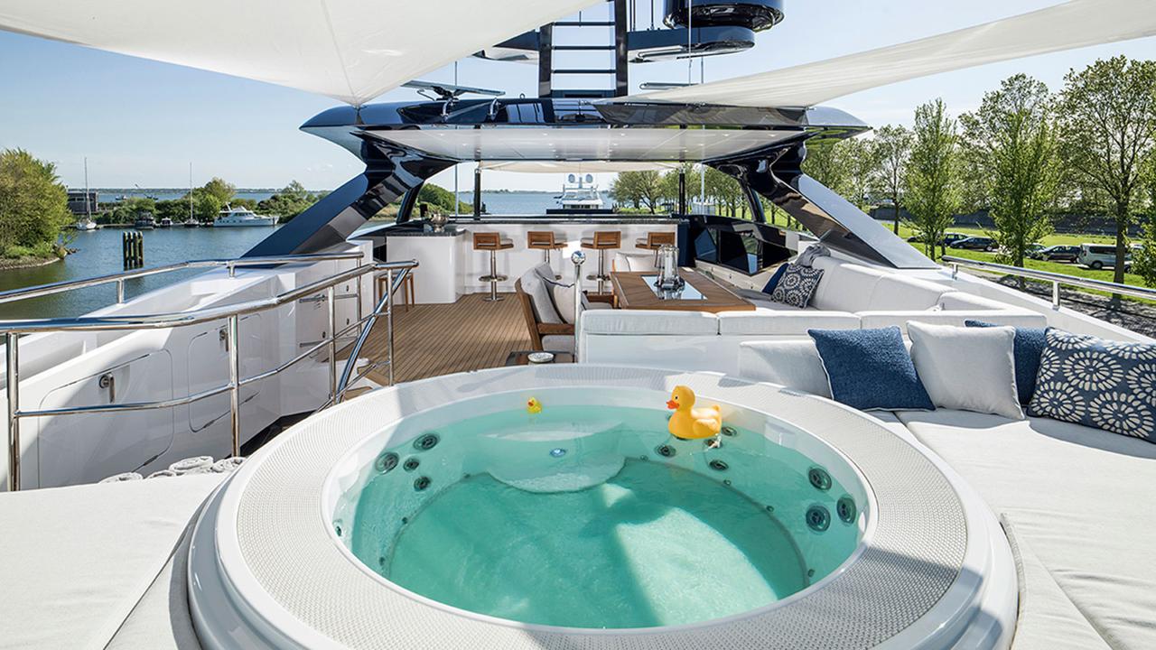 [M-IRISHA-YACHT-PROJECT]-11877-6.jpg