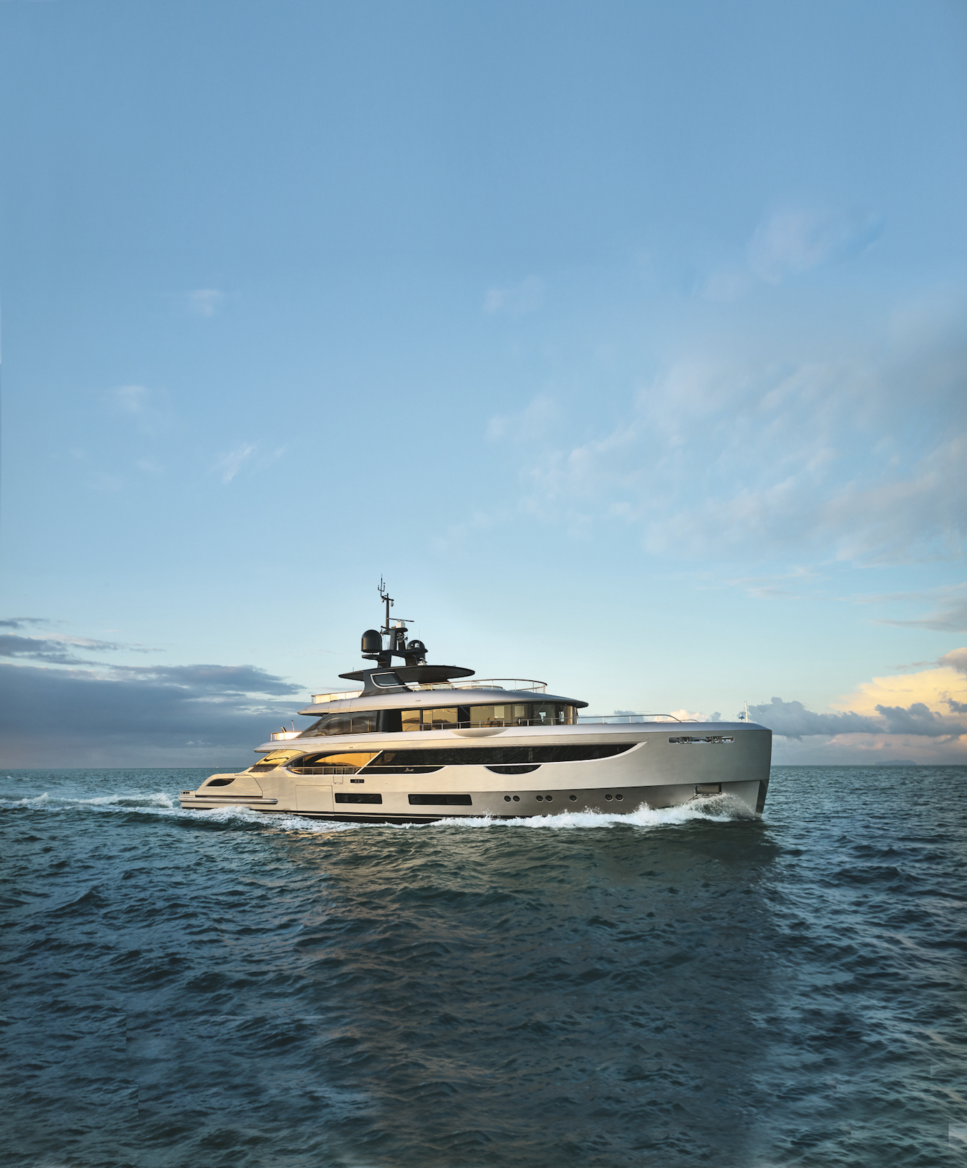 [M-LUXURY-SUPERYACHT-BY-BENETTI]-13488-17.jpg