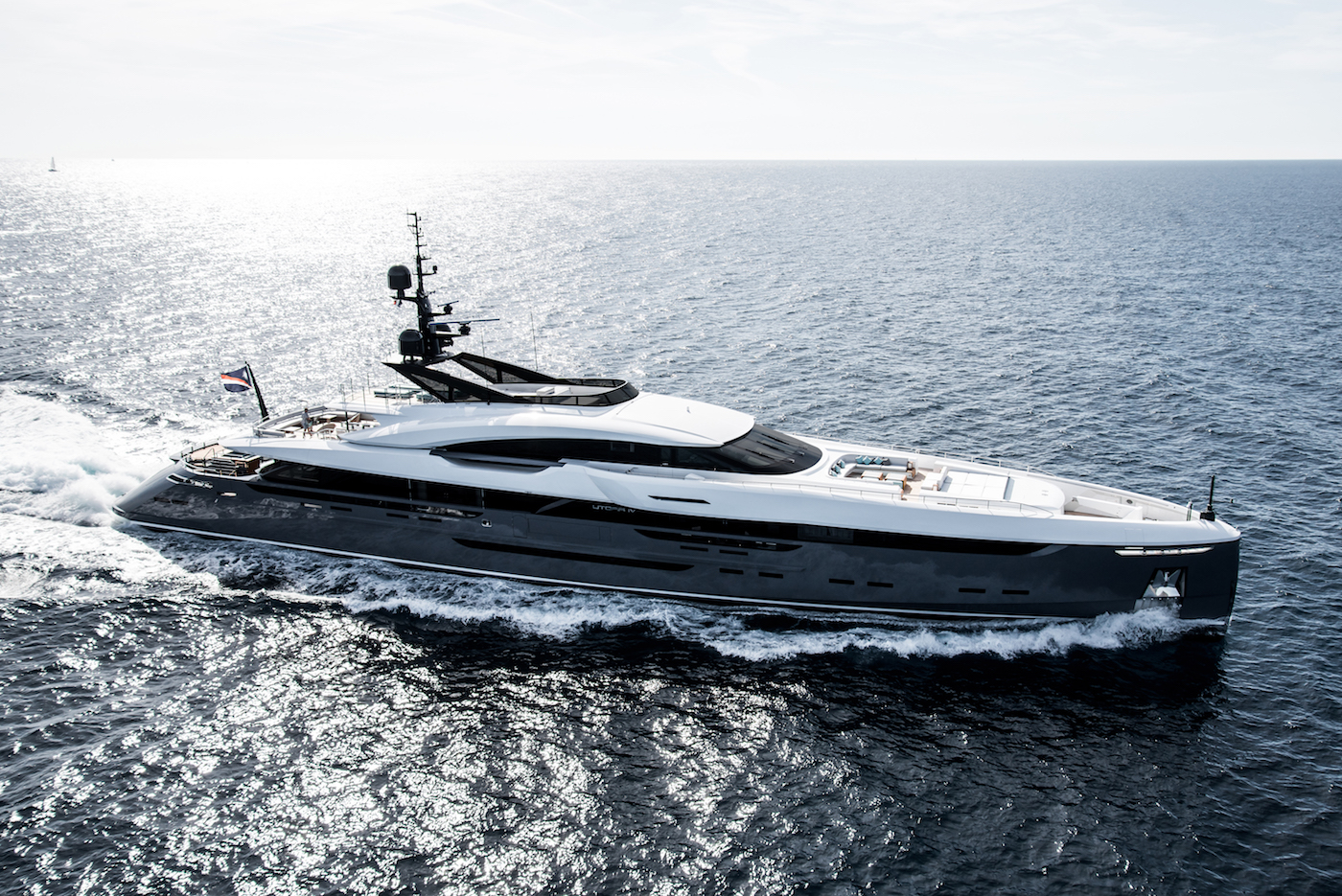 [M-LUXURY-YACHT-BY-ROSSINAVI]-13320-13.jpg