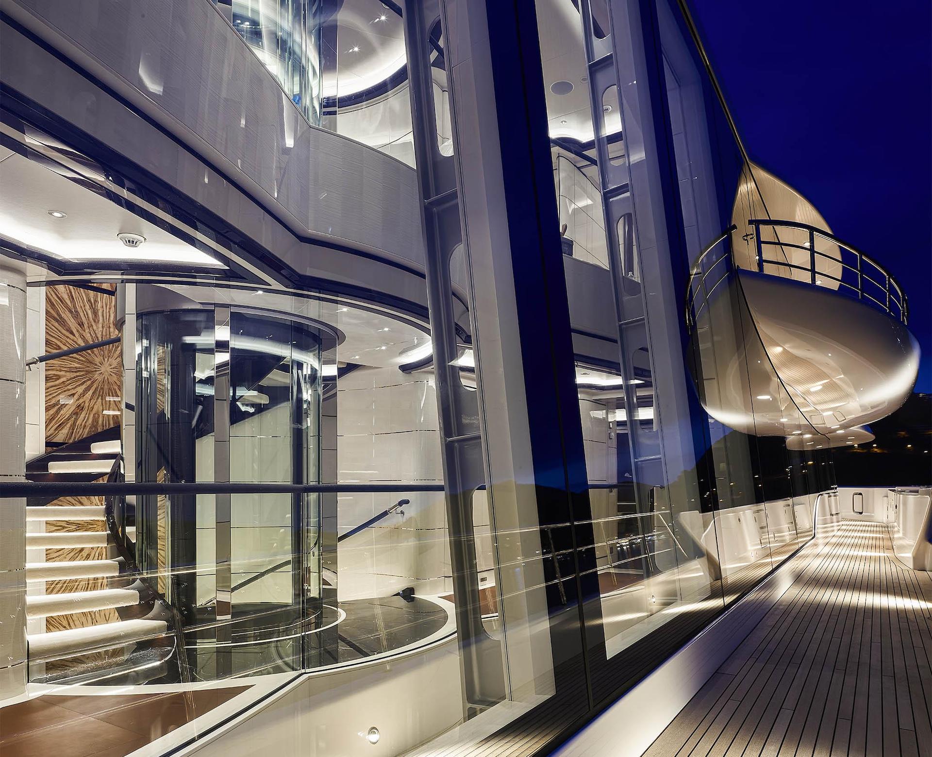 [M-MODERN-CUSTOM-YACHT-BY-ABEKING--RASMUSSEN]-13420-6.jpg