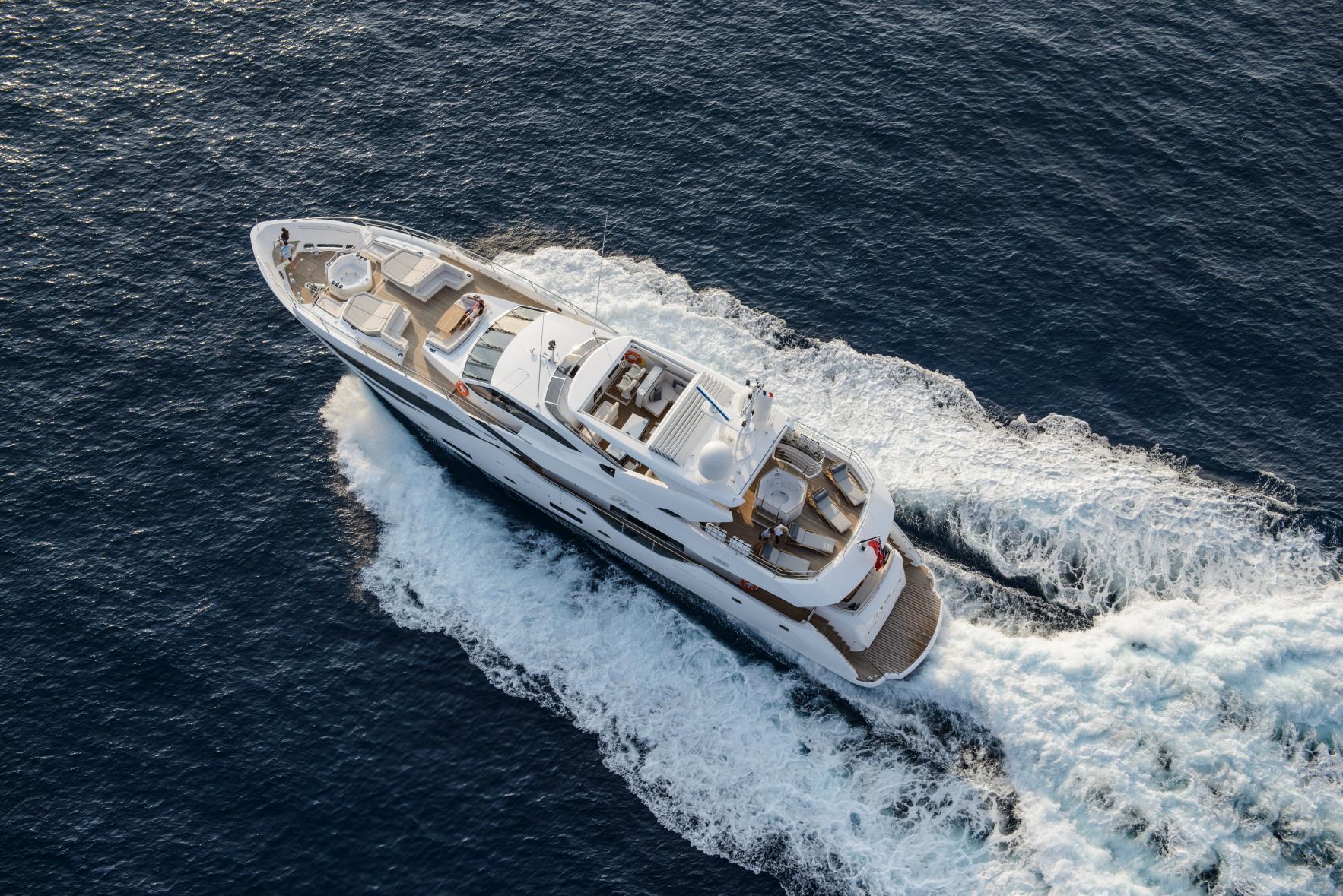 [M-MODERN-LUXURY-SUPERYACHT-BY-SUNSEEKER]-12081-6.jpg