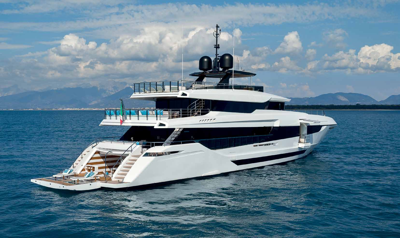 [M-MODERN-SUPERYACHT-BY-MANGUSTA-OVERMARINE]-13682-6.png