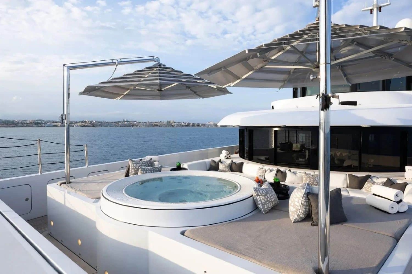 [MOTOR-YACHT]-10257-13.jpg