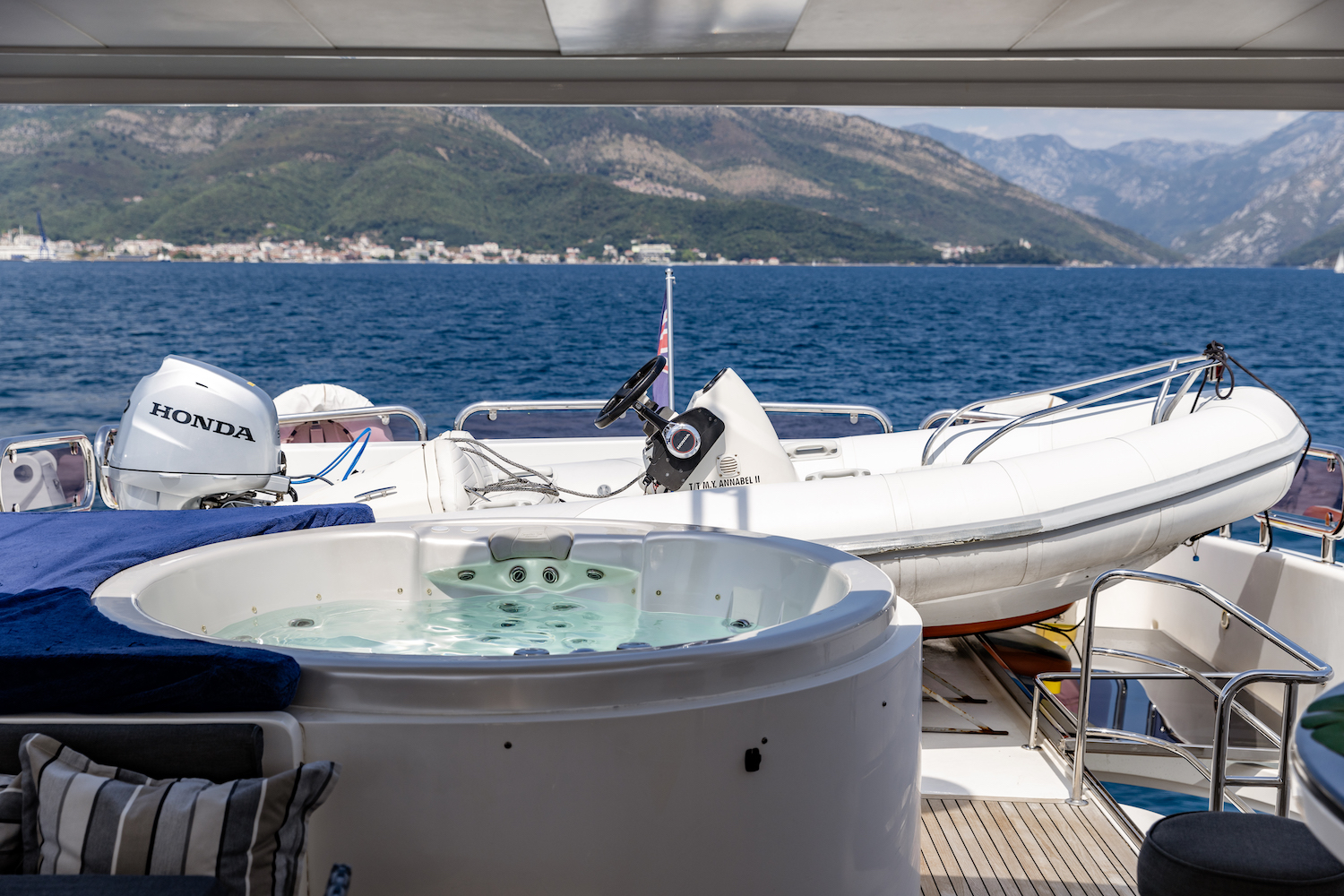[MOTOR-YACHT-ANNABEL-II]-1470-23.jpg