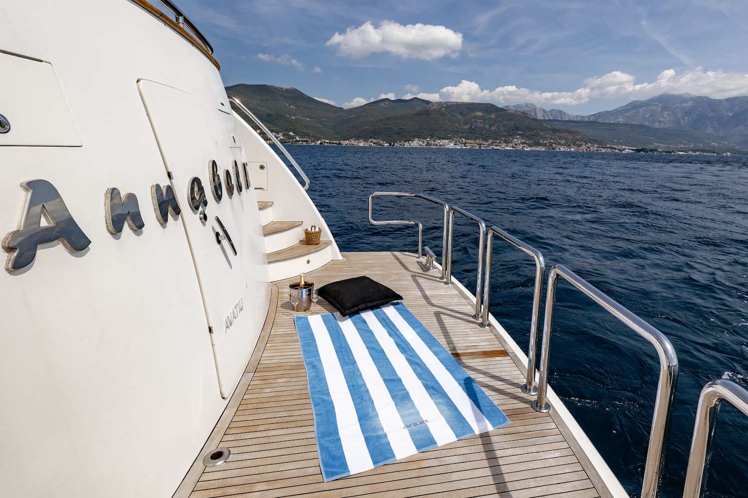 [MOTOR-YACHT-ANNABEL-II]-1470-27.jpg