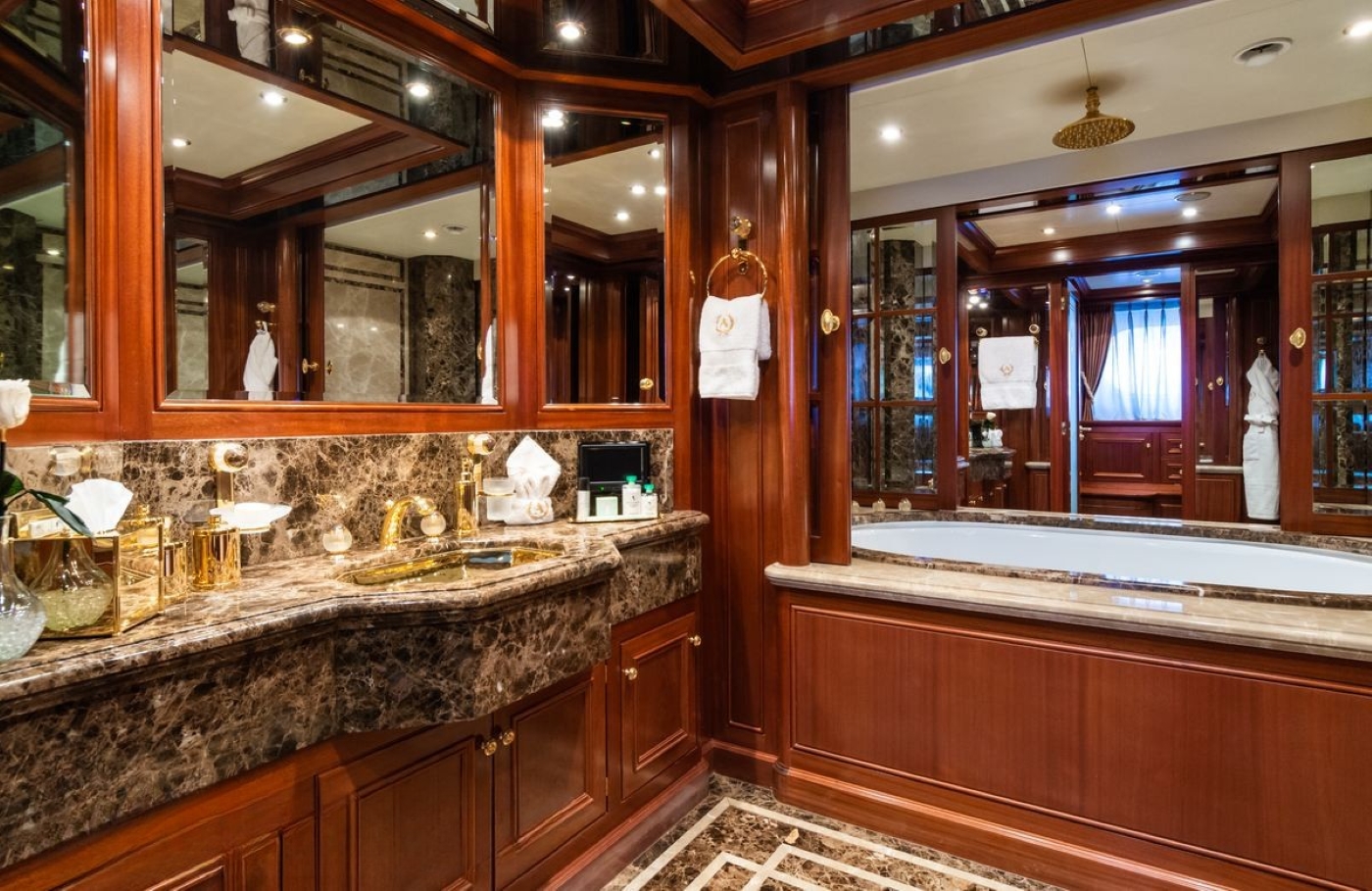 [MOTOR-YACHT-APOGEE]-1033-132.jpg