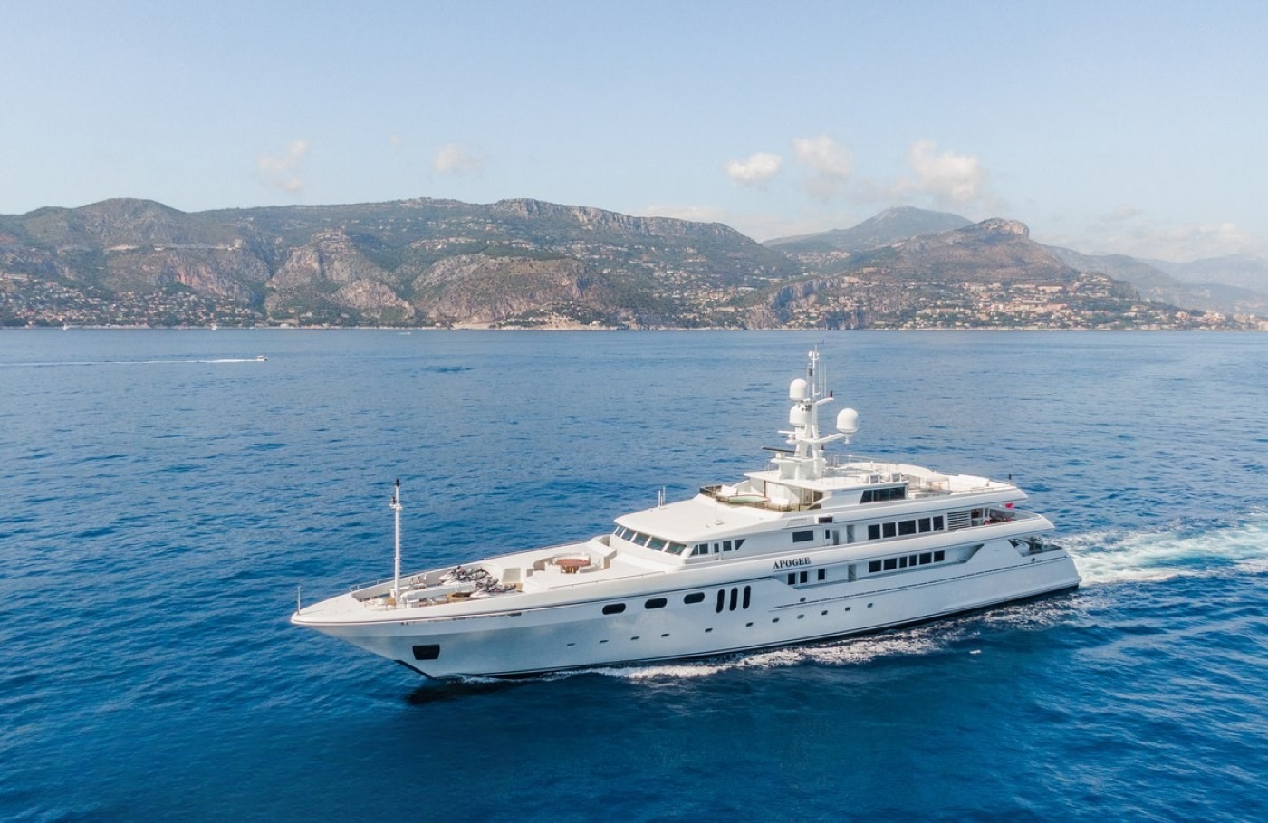 [MOTOR-YACHT-APOGEE]-1033-81.jpg