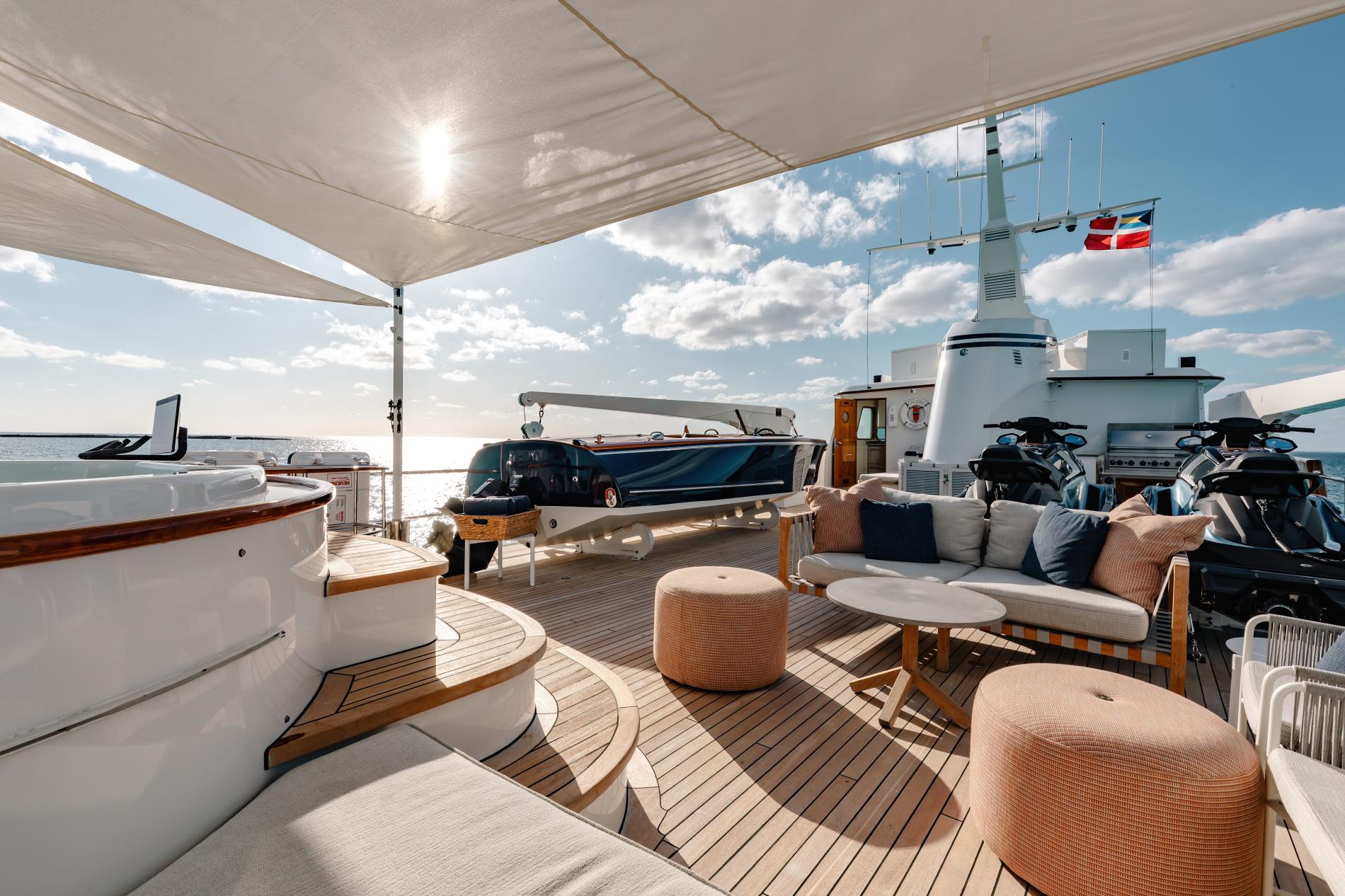 [MOTOR-YACHT-BERILDA-EX-SIRENUSE]-10622-2.jpg