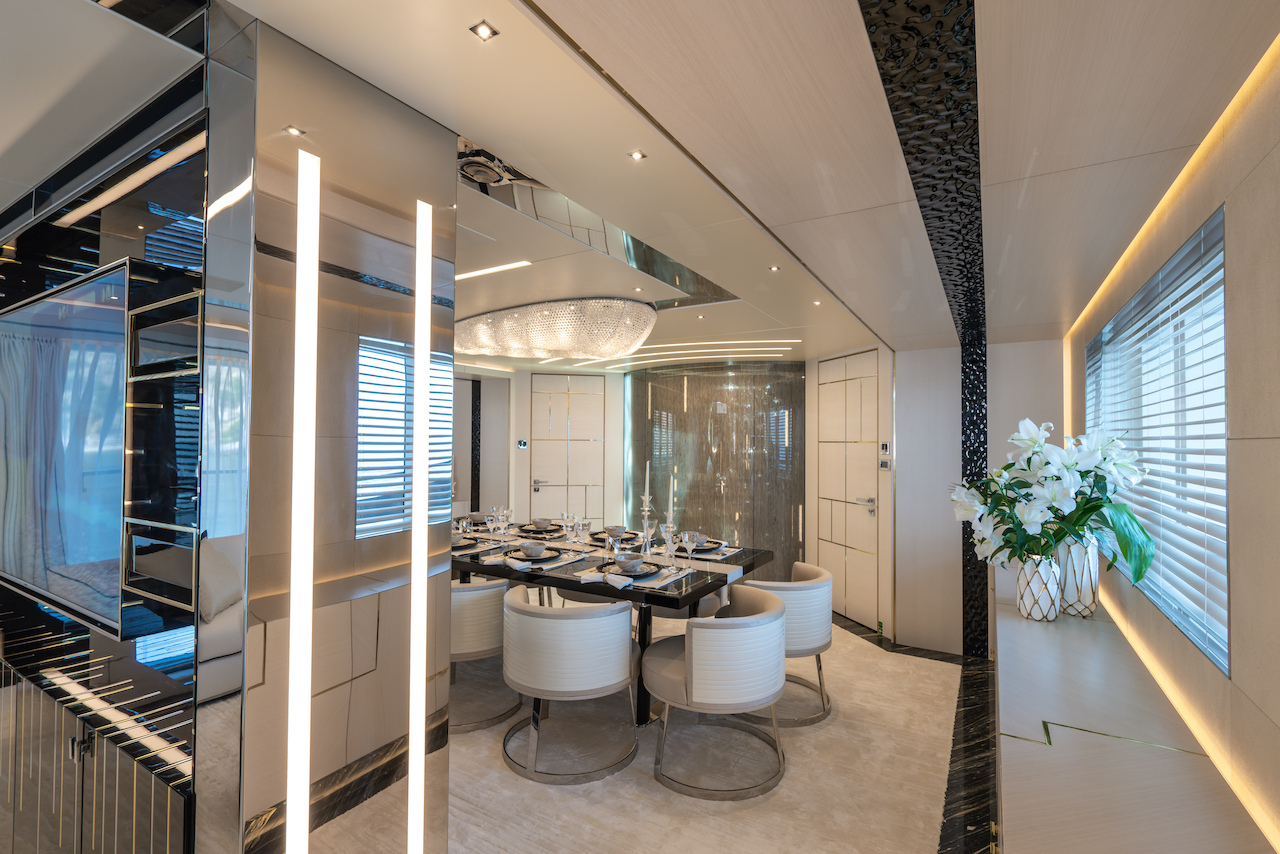 [MOTOR-YACHT-BILGIN]-10615-18.jpg