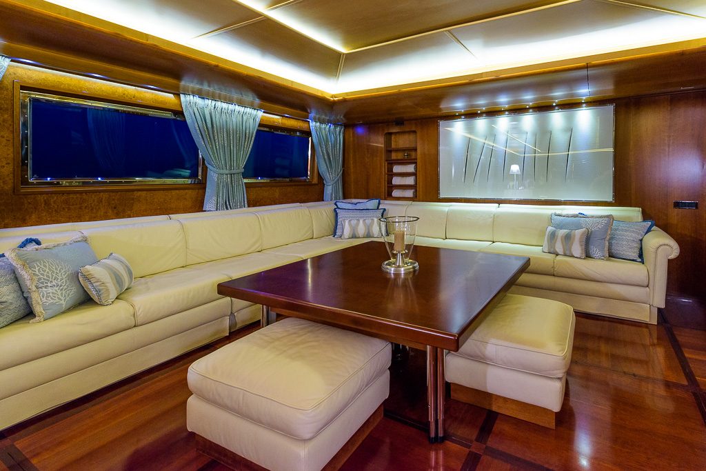 [MOTOR-YACHT-CD-TWO-EX-INDEPENDENT-OF-LONDON-COPY]-11772-21.jpg