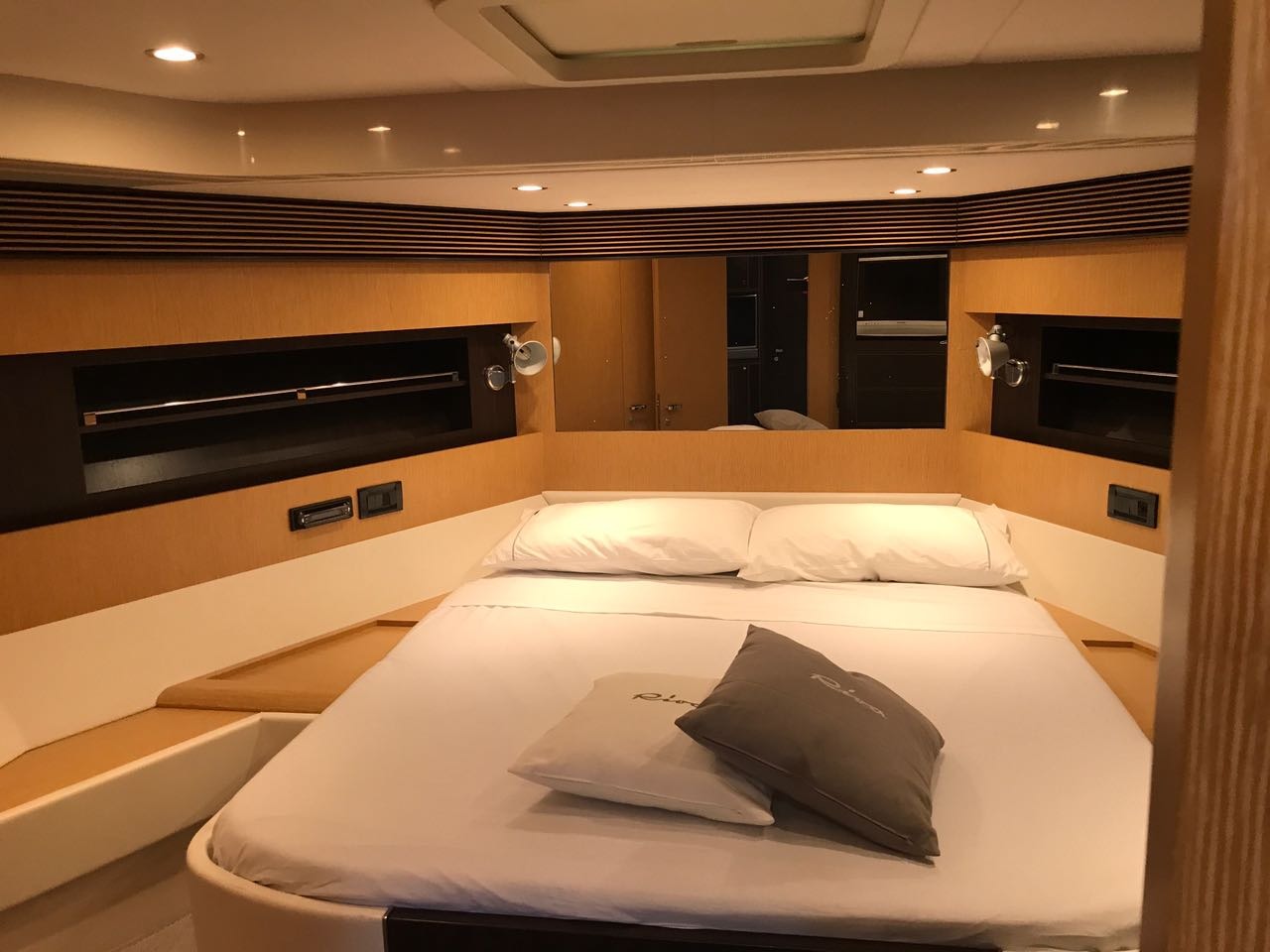 [MOTOR-YACHT-DIABOLIK]-11577-3.jpg