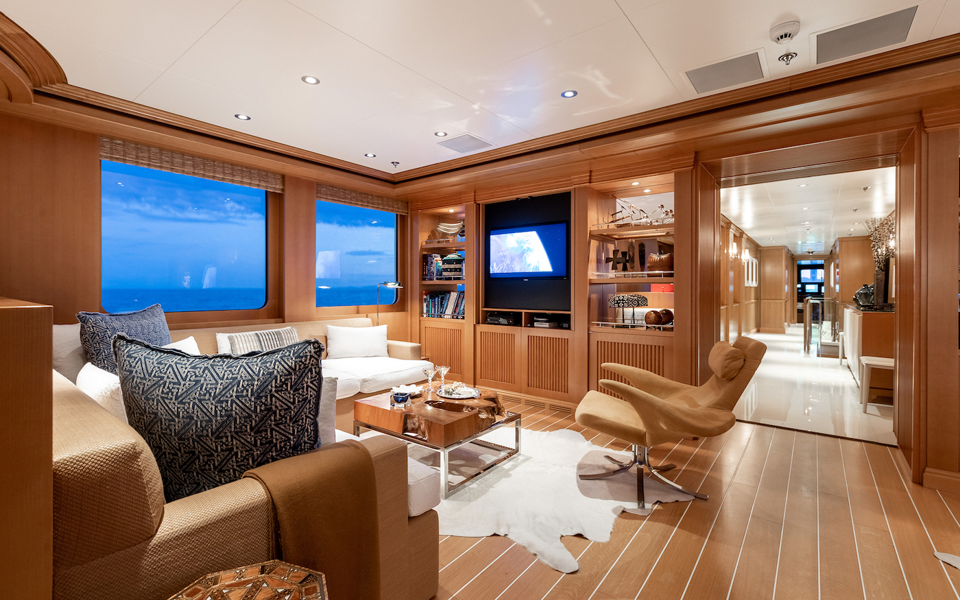 [MOTOR-YACHT-HELIOS]-1105-2.jpg