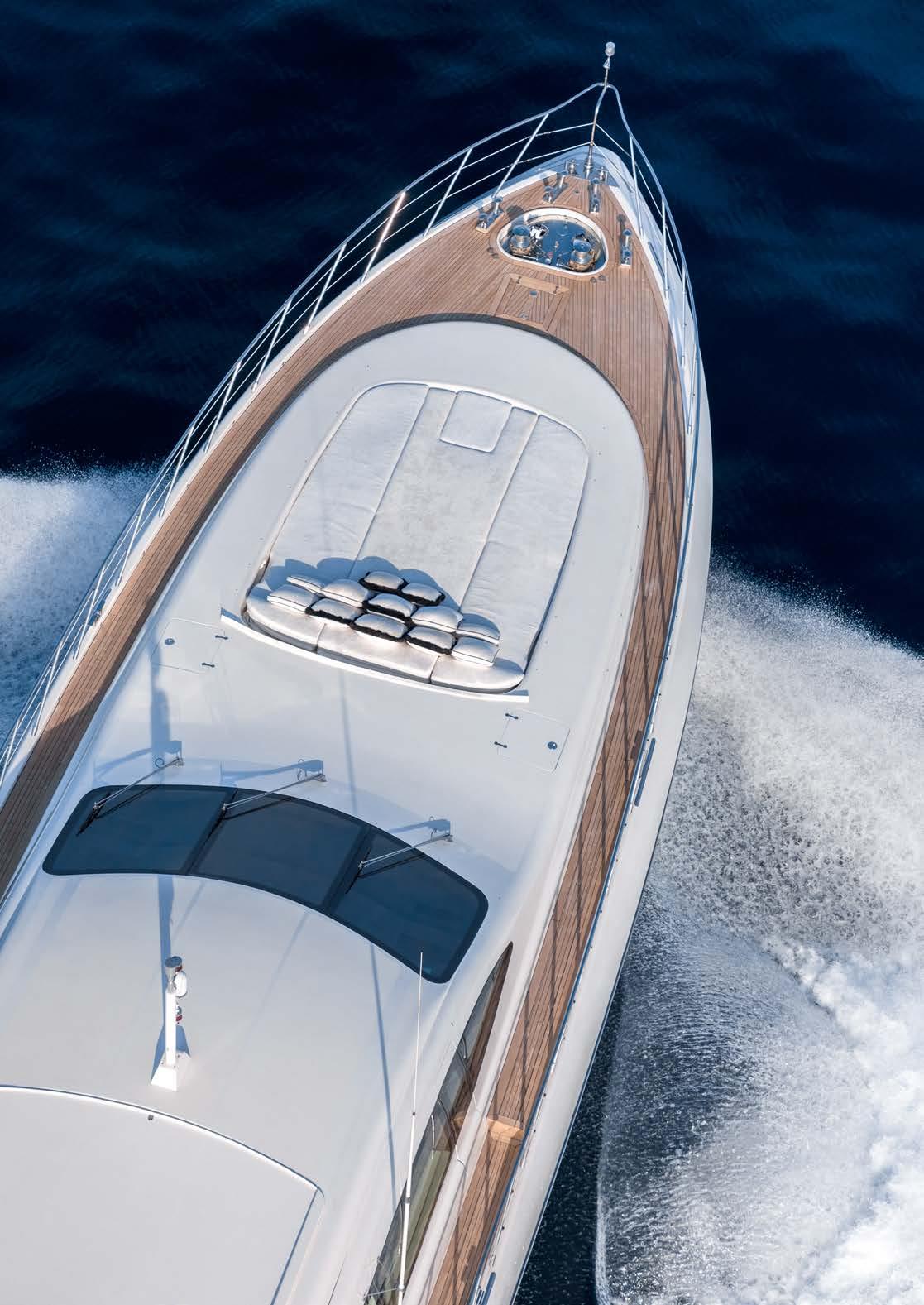 [MOTOR-YACHT-LIONCHASE]-12014-15.jpg
