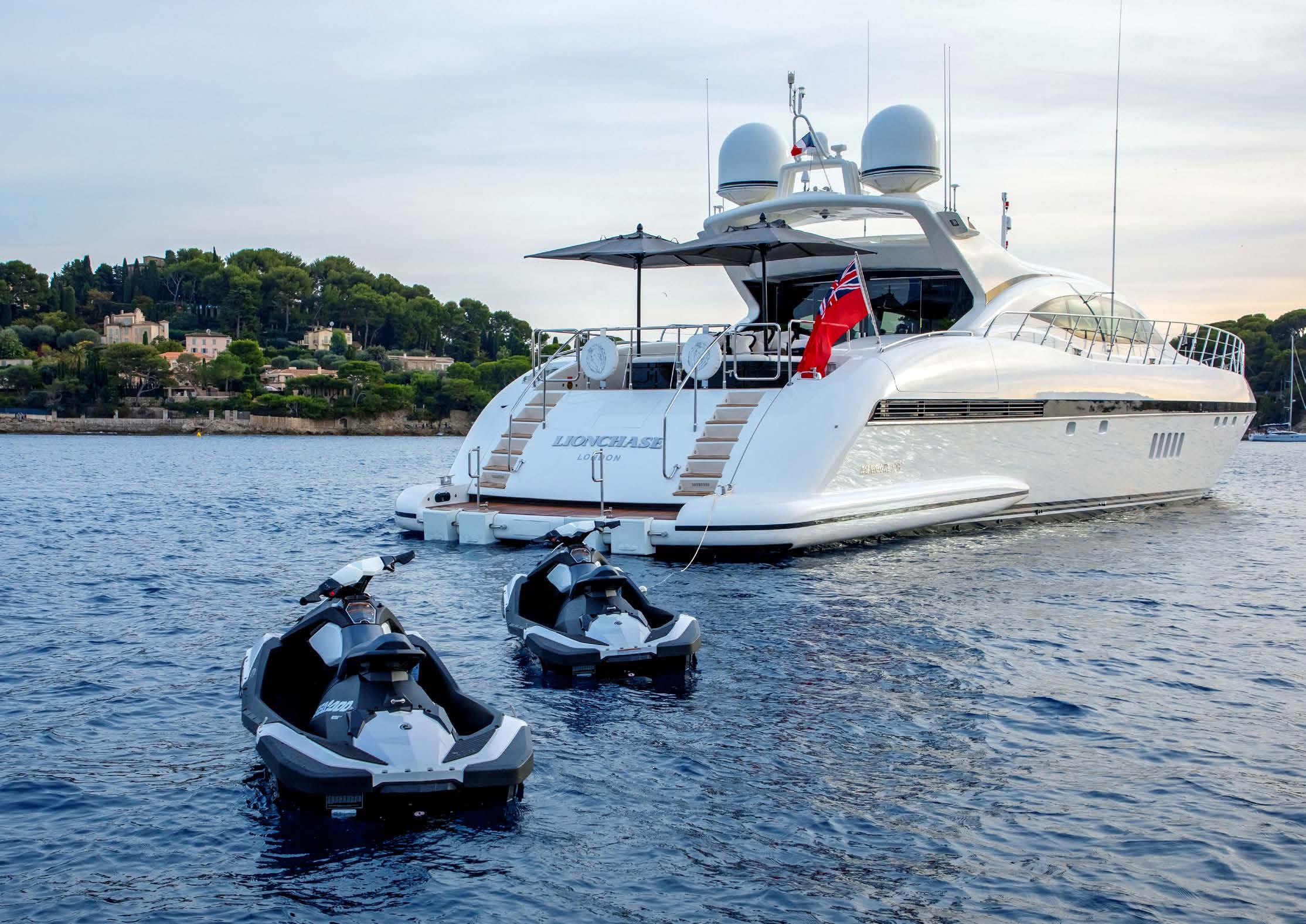 [MOTOR-YACHT-LIONCHASE]-12014-18.jpg