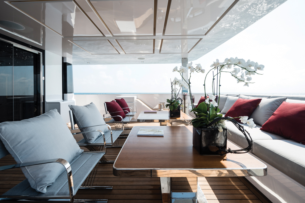 [MOTOR-YACHT-M-CUSTOM-ADMIRAL-SUPERYACHT]-13776-3.jpg